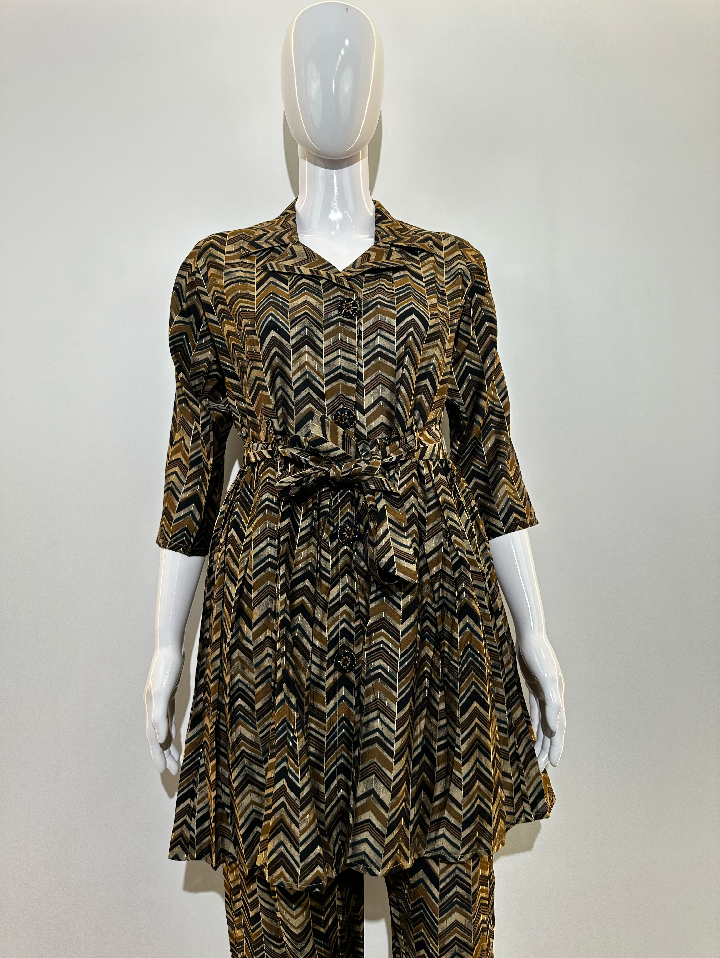 Image of Muslin Pattern Work Coord Set - 2 piece