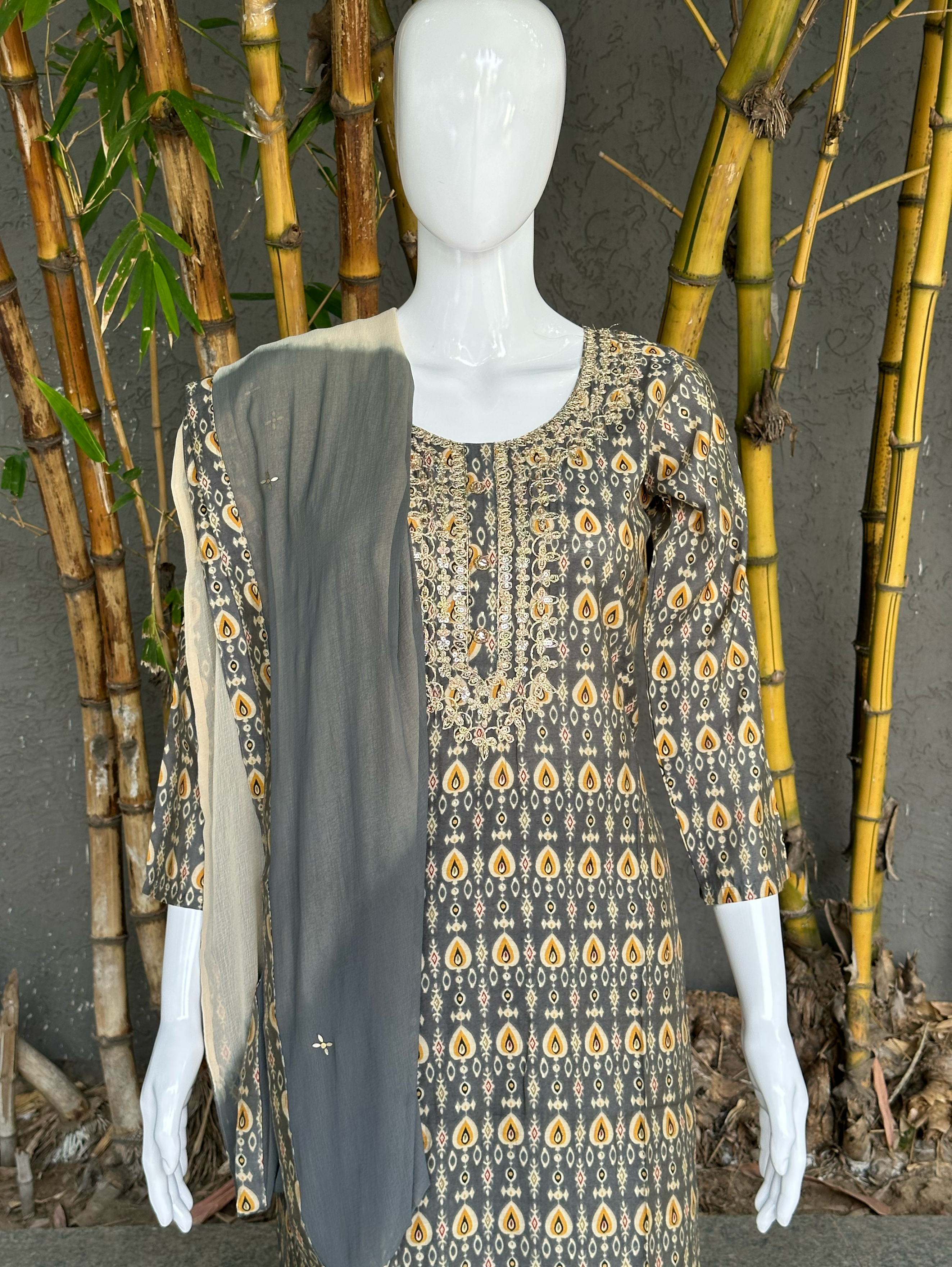 Image of Muslin Straight Kurti Set - 3 Piece