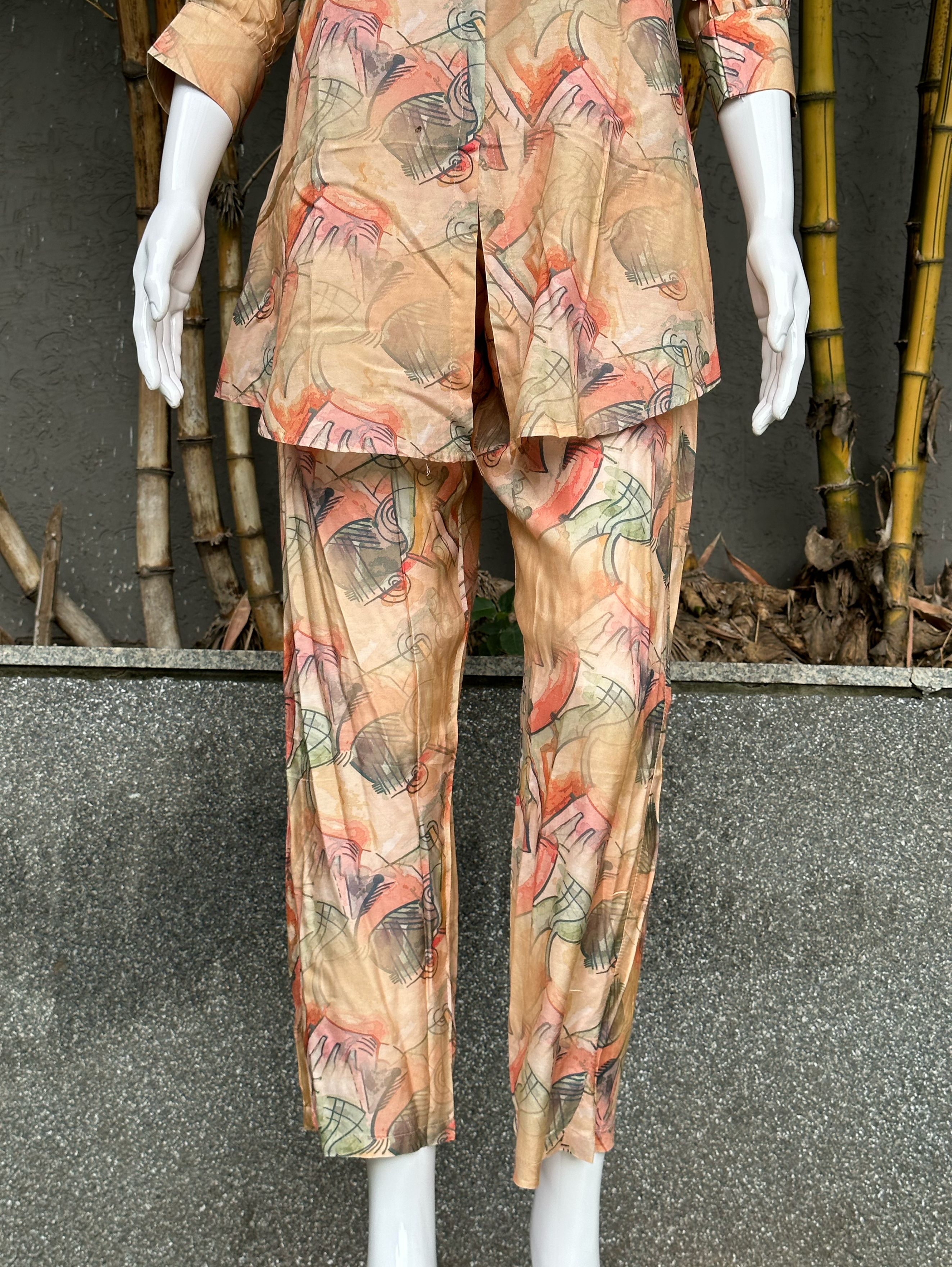 Muslin with Collar & Pocket Hand work