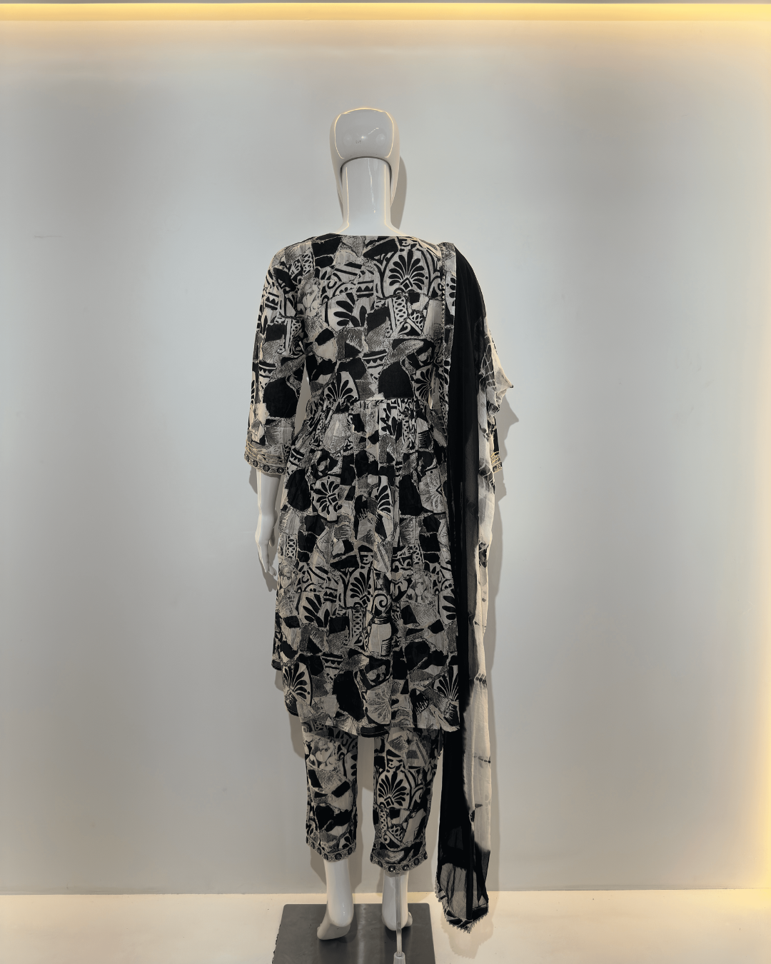 Alia with Naira Cut Kurti Set - 3 Piece
