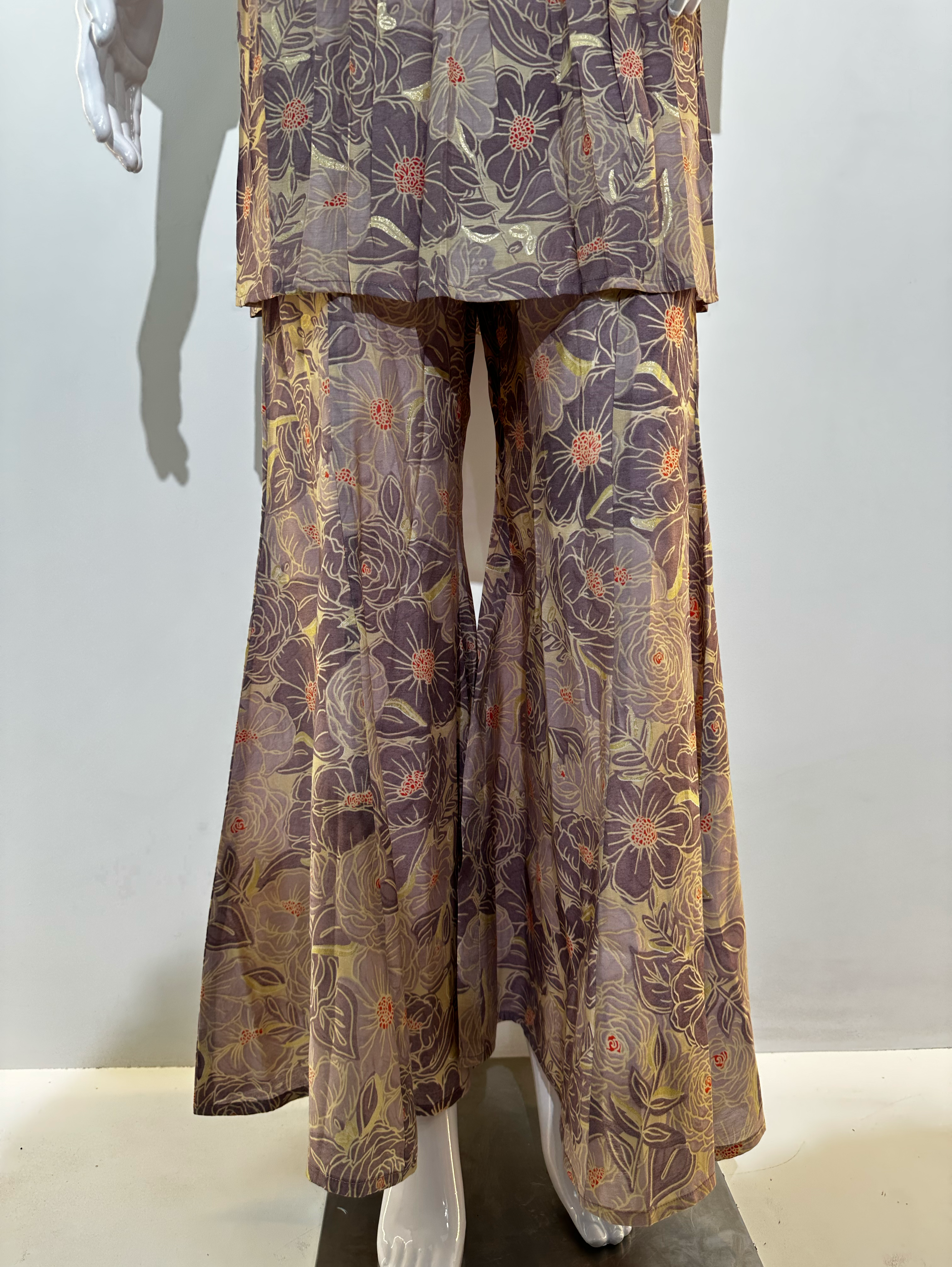 Muslin Embroidery Bell Bottom Kurti Set