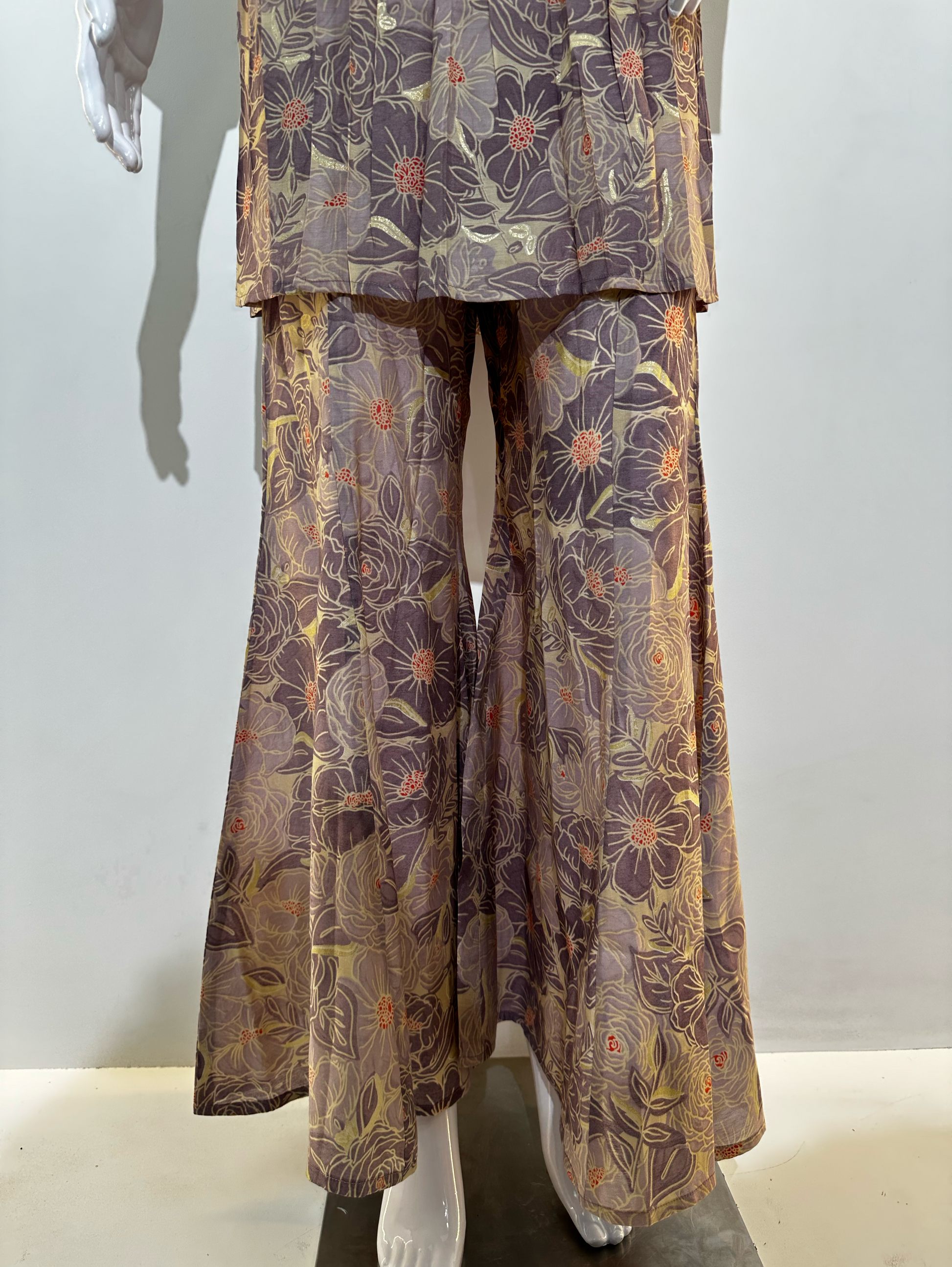 Muslin Embroidery Bell Bottom Kurti Set