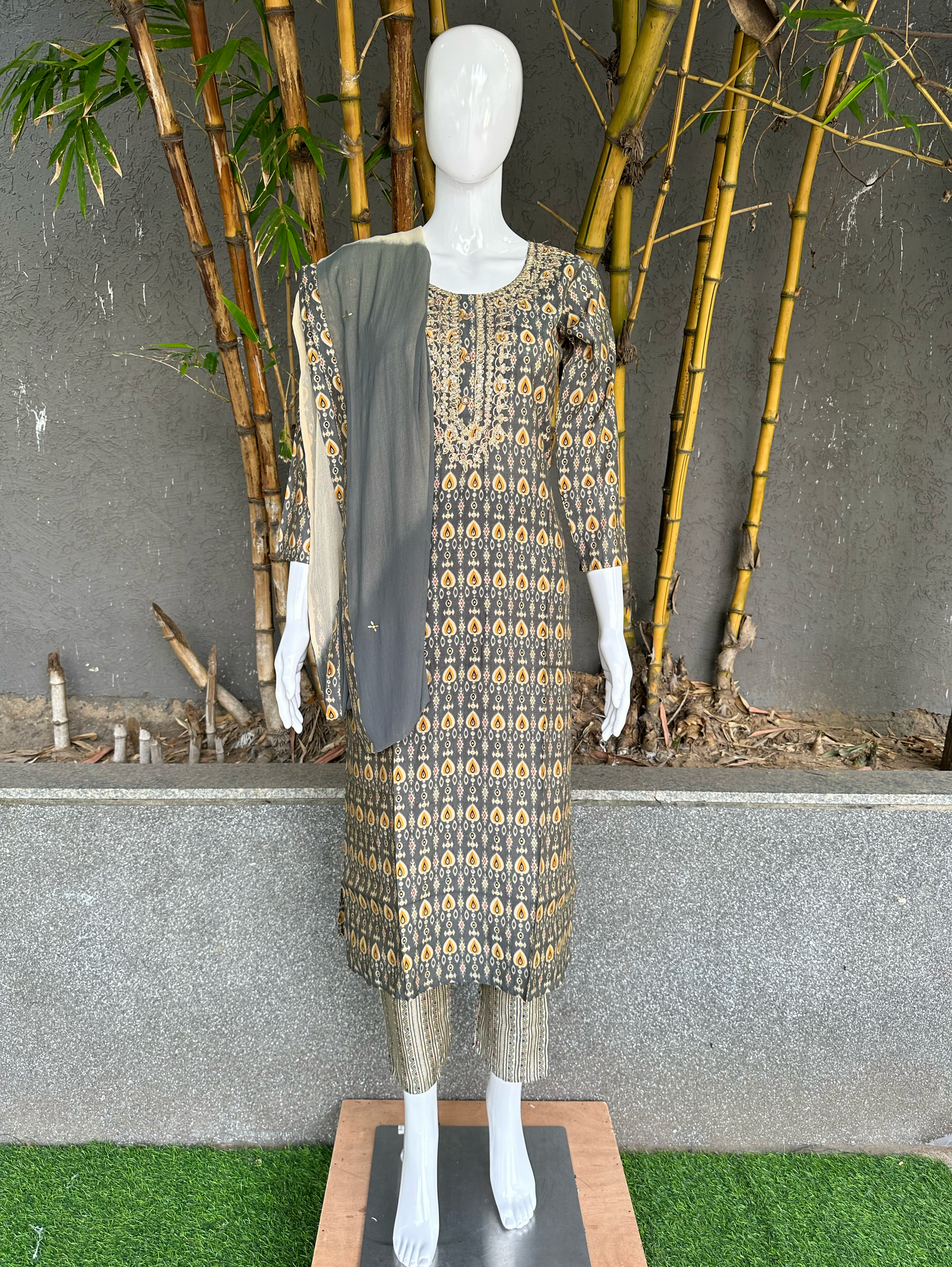 Muslin Straight Kurti Set - 3 Piece