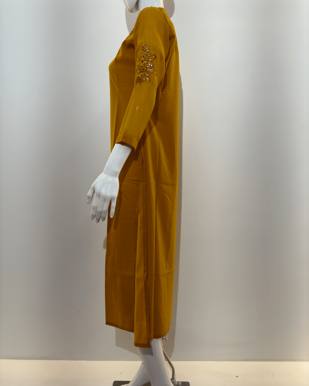 Image of Unique Georgette Straight Kurti