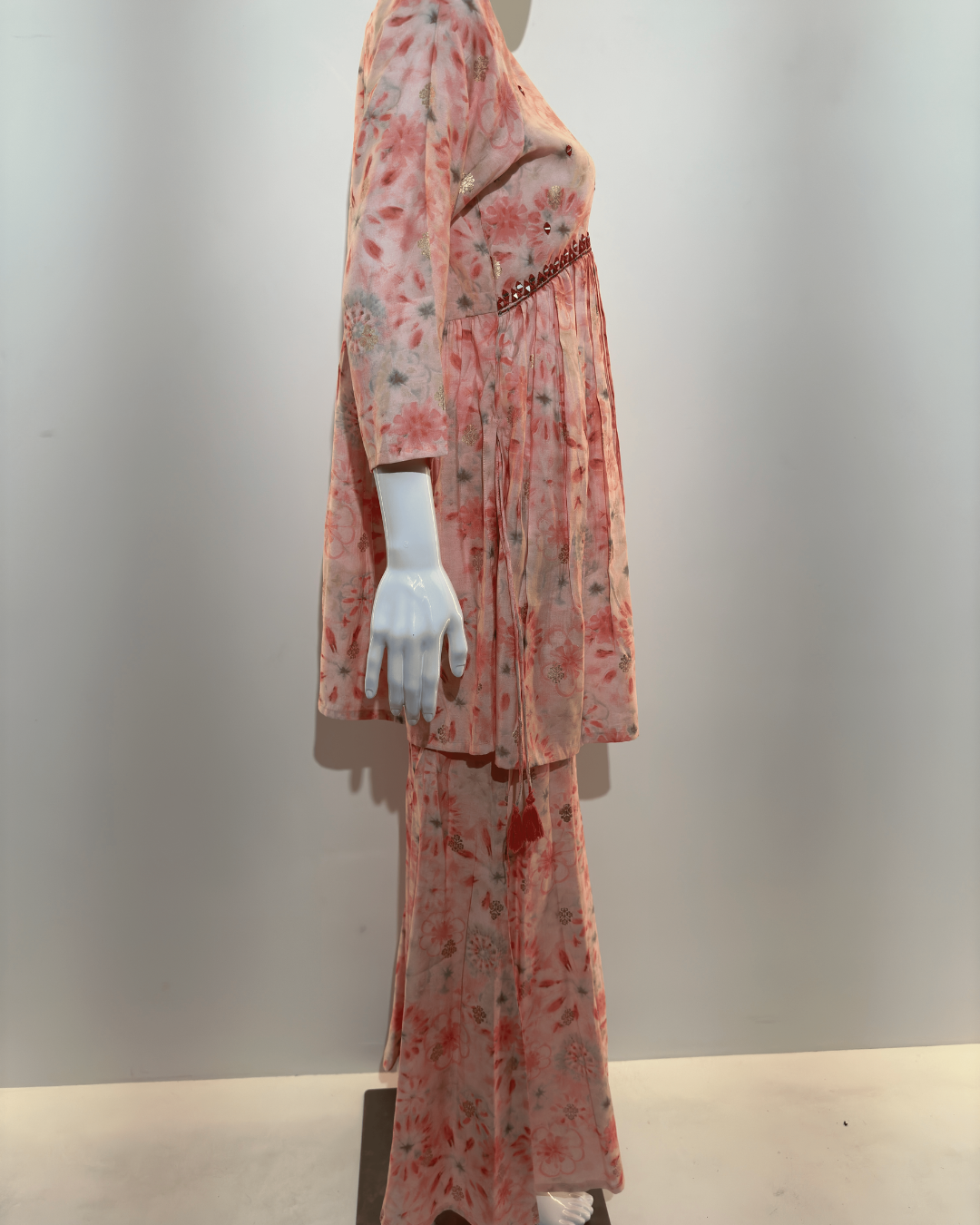 Image of Muslin Bell Bottom Kurti Set- 2 Piece