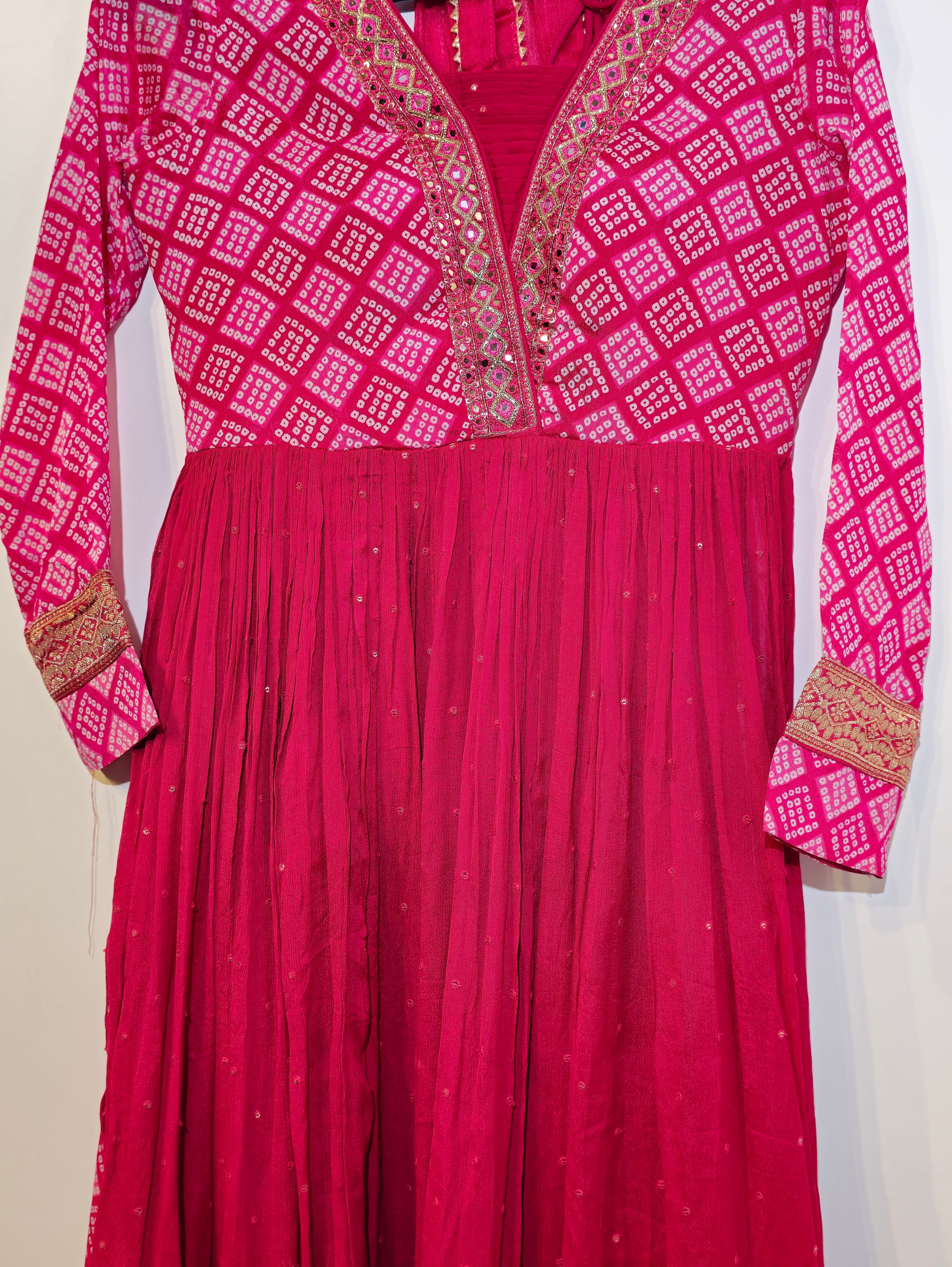 Image of Chinnon Silk Bandhni Naira Cut