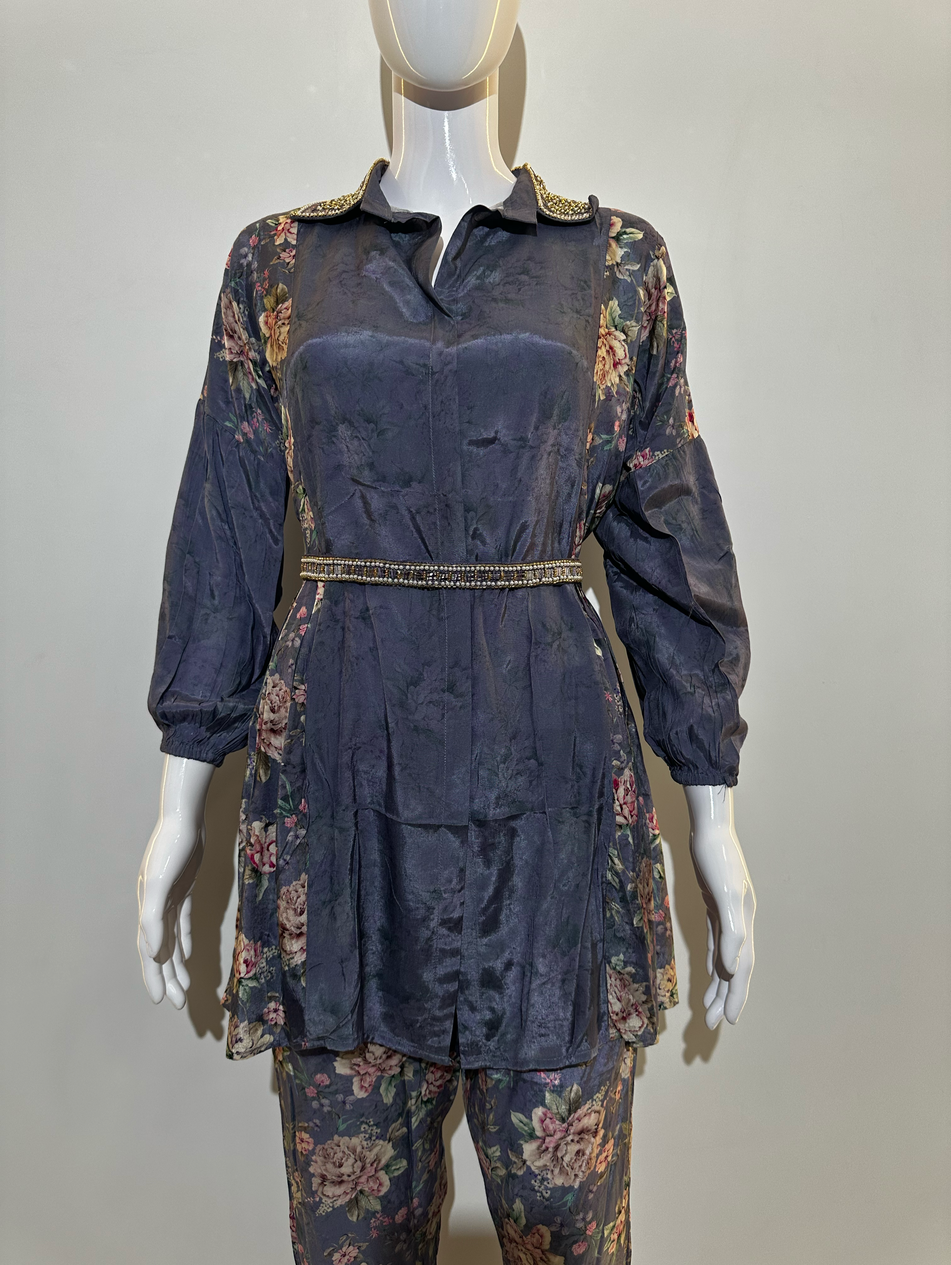 Image of Muslin Coord Set With Premium Moti Work