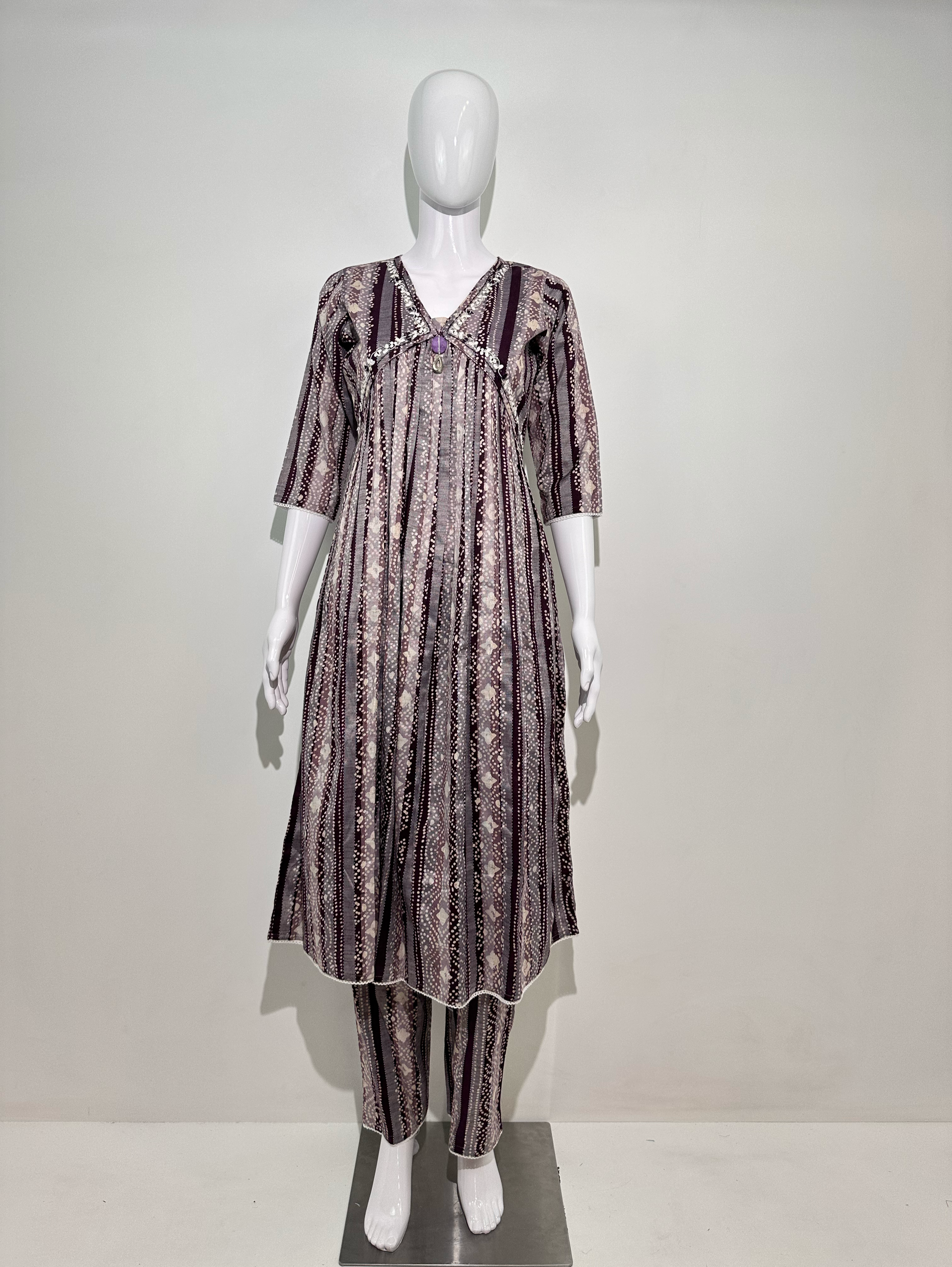 Alia Cut Coord Set with Neck work
