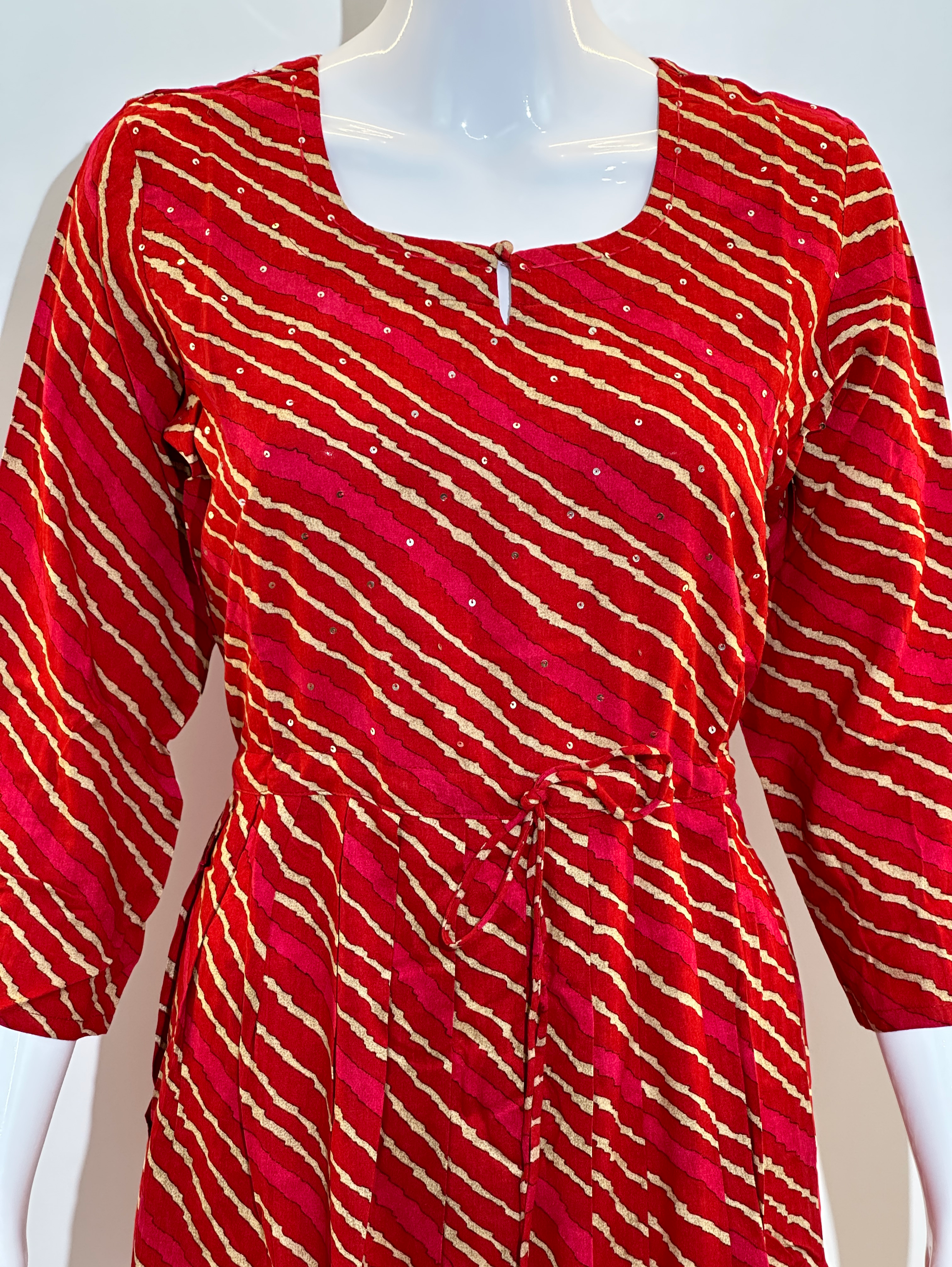 Image of Rayon Laria Print with Dori Belt Kurti
