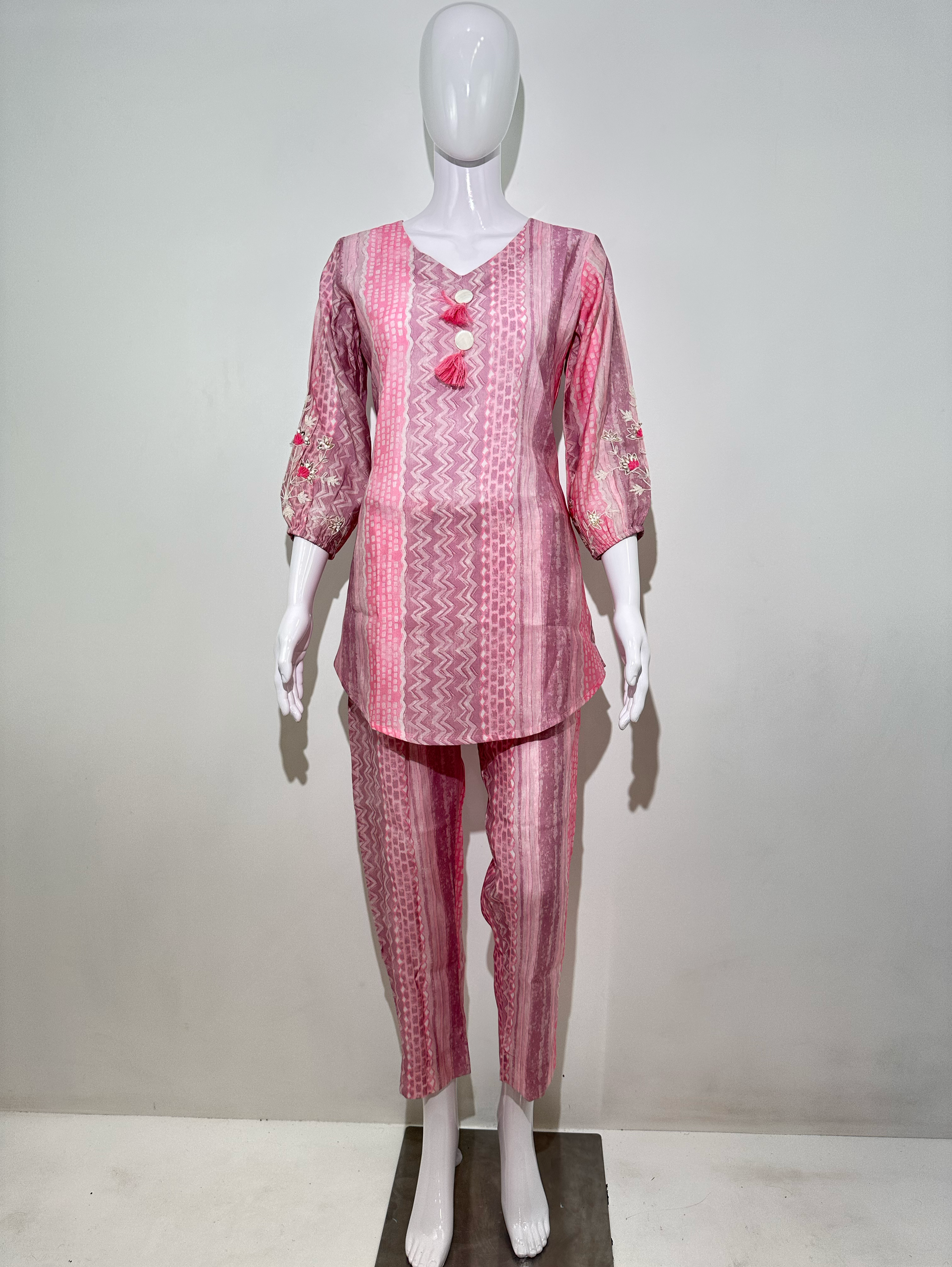 Muslin Coords with Sleeve and Accessories work