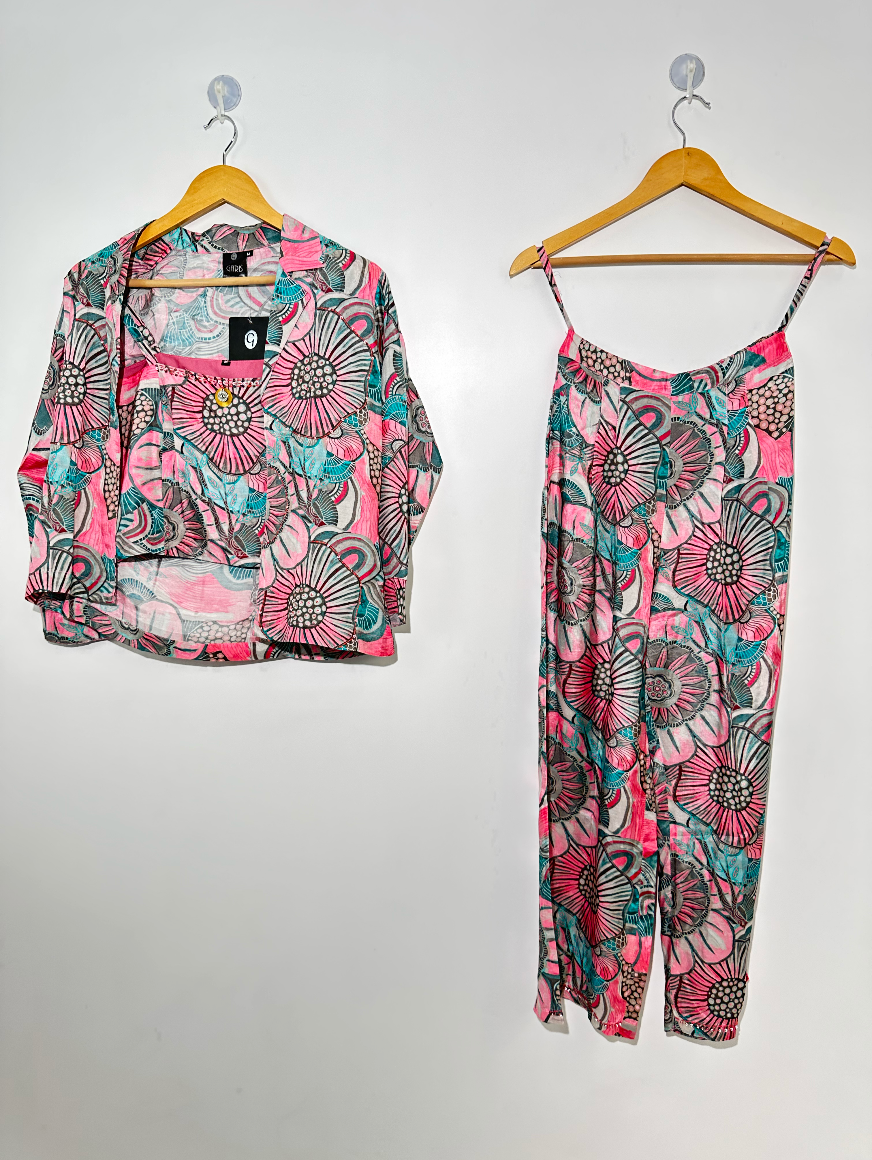 Image of Muslin Embroidery Sequence Coords - 3 Piece
