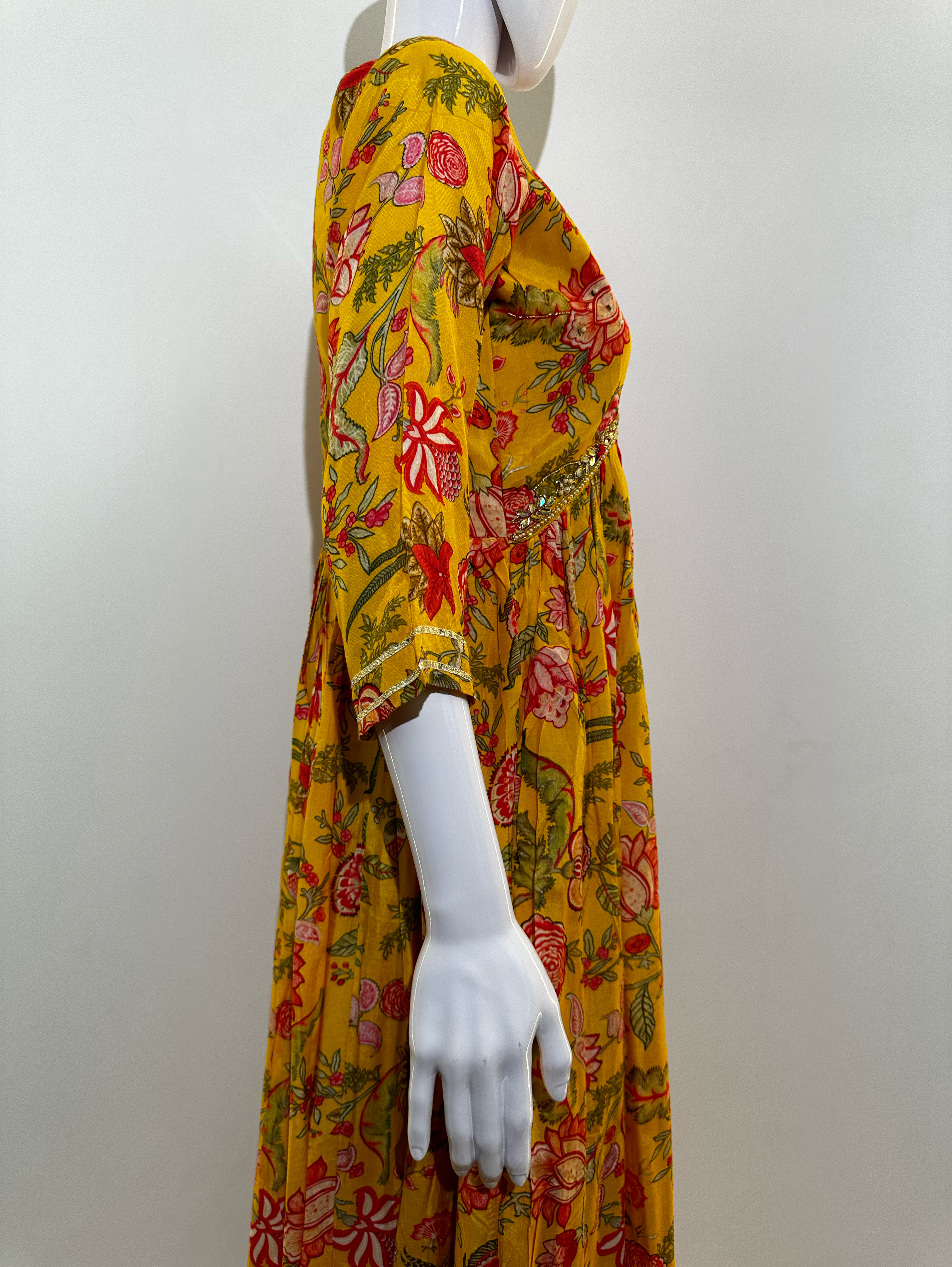 Image of Muslin Alia Cut Gown - 1 Piece