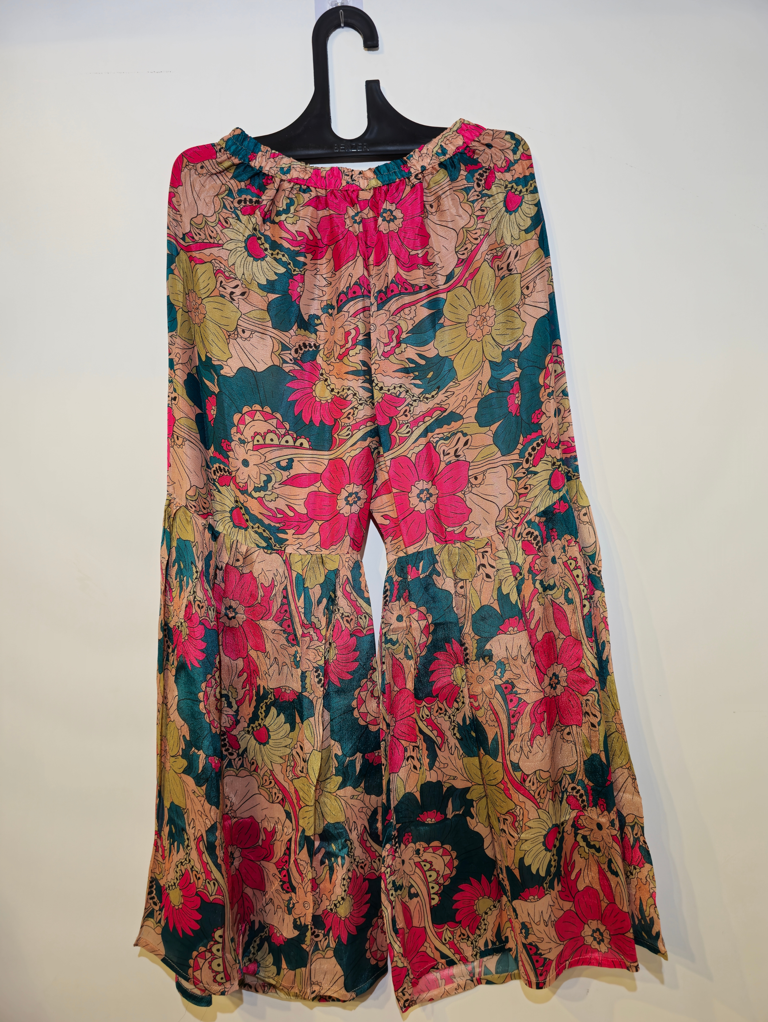 Image of Pure Chinnon Kurti Set - 3 Piece