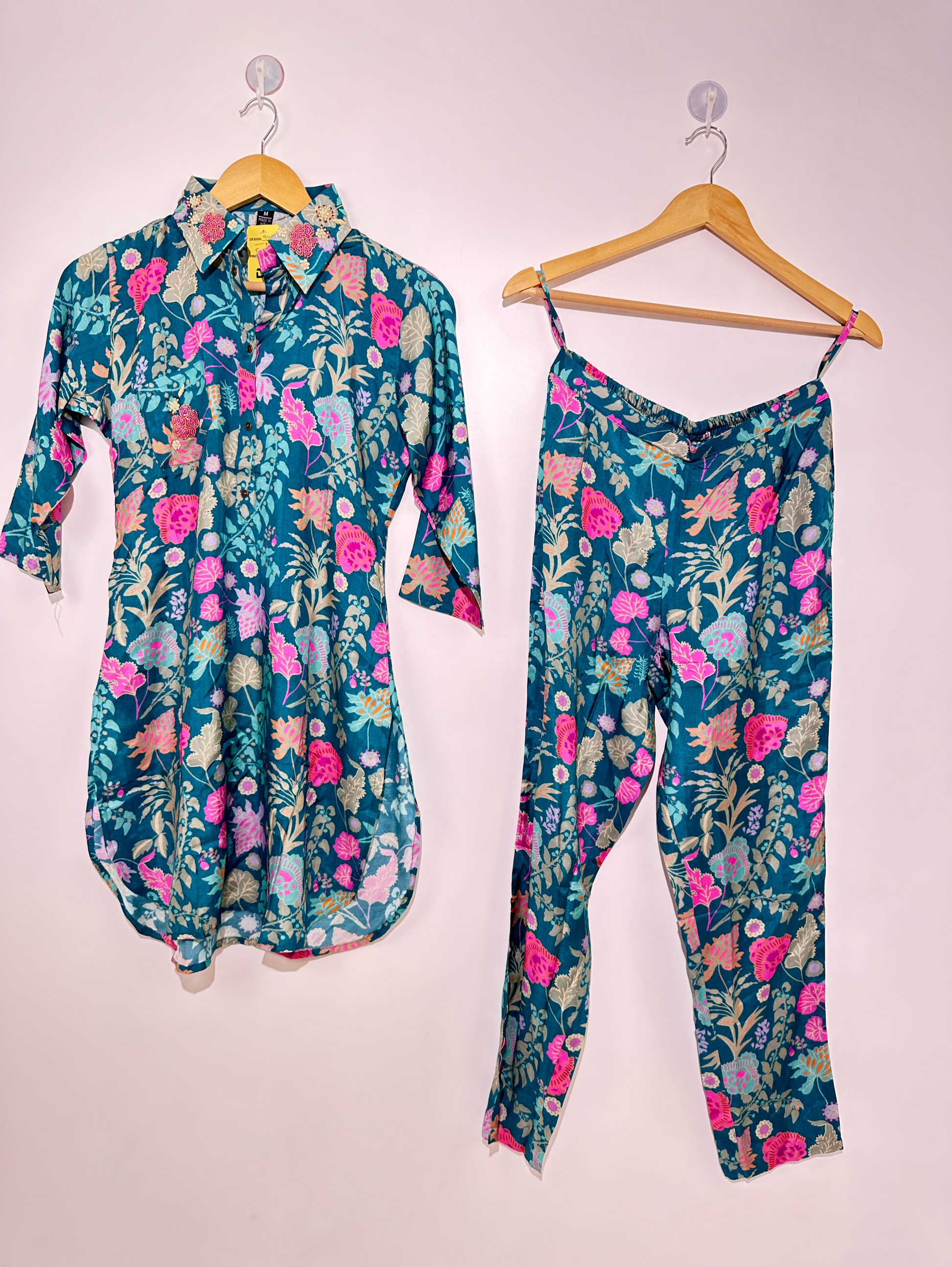 Muslin Hand work Coord Set - Collar Embroidery