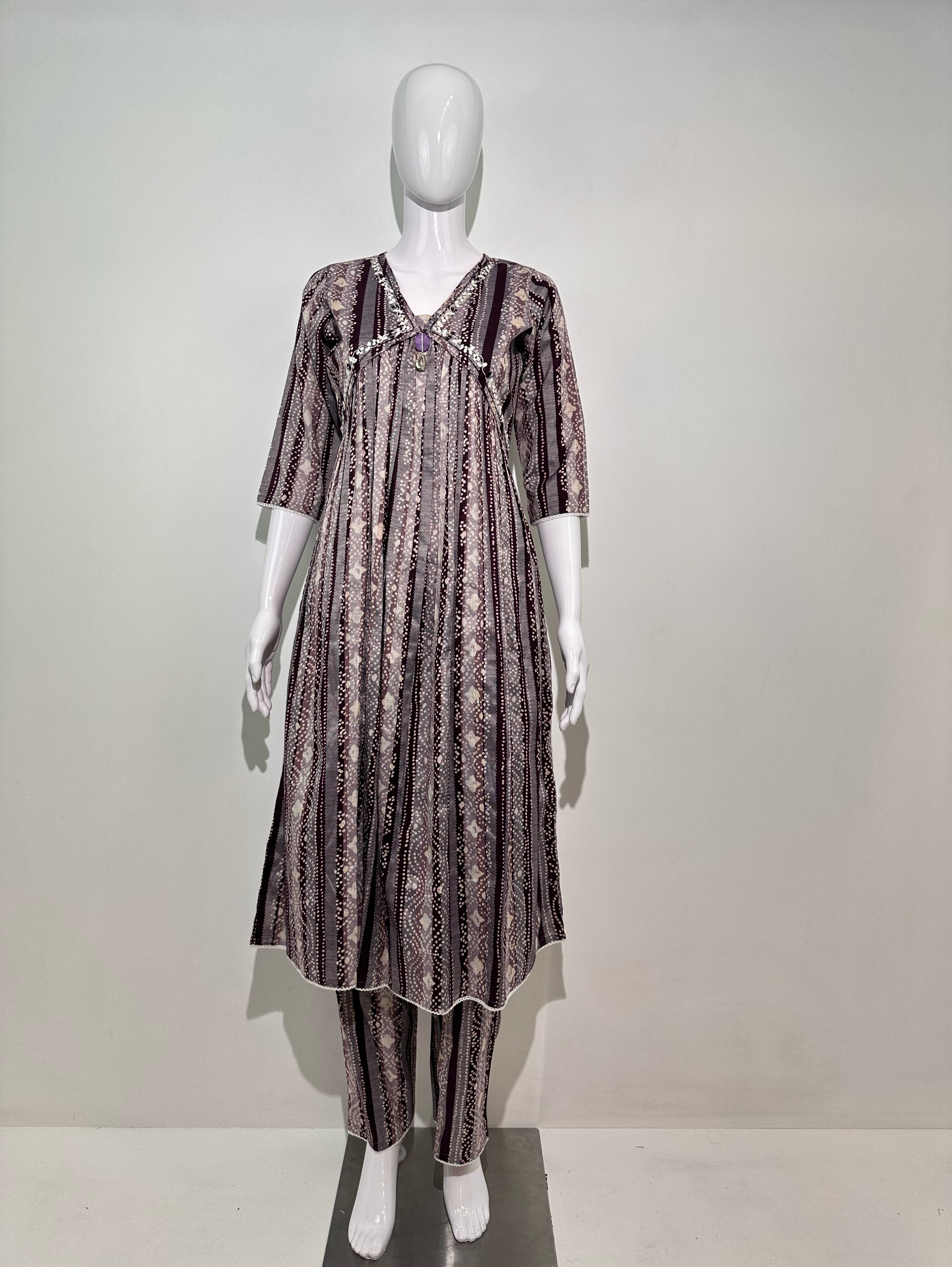 Image of Alia Cut Coord Set with Neck work