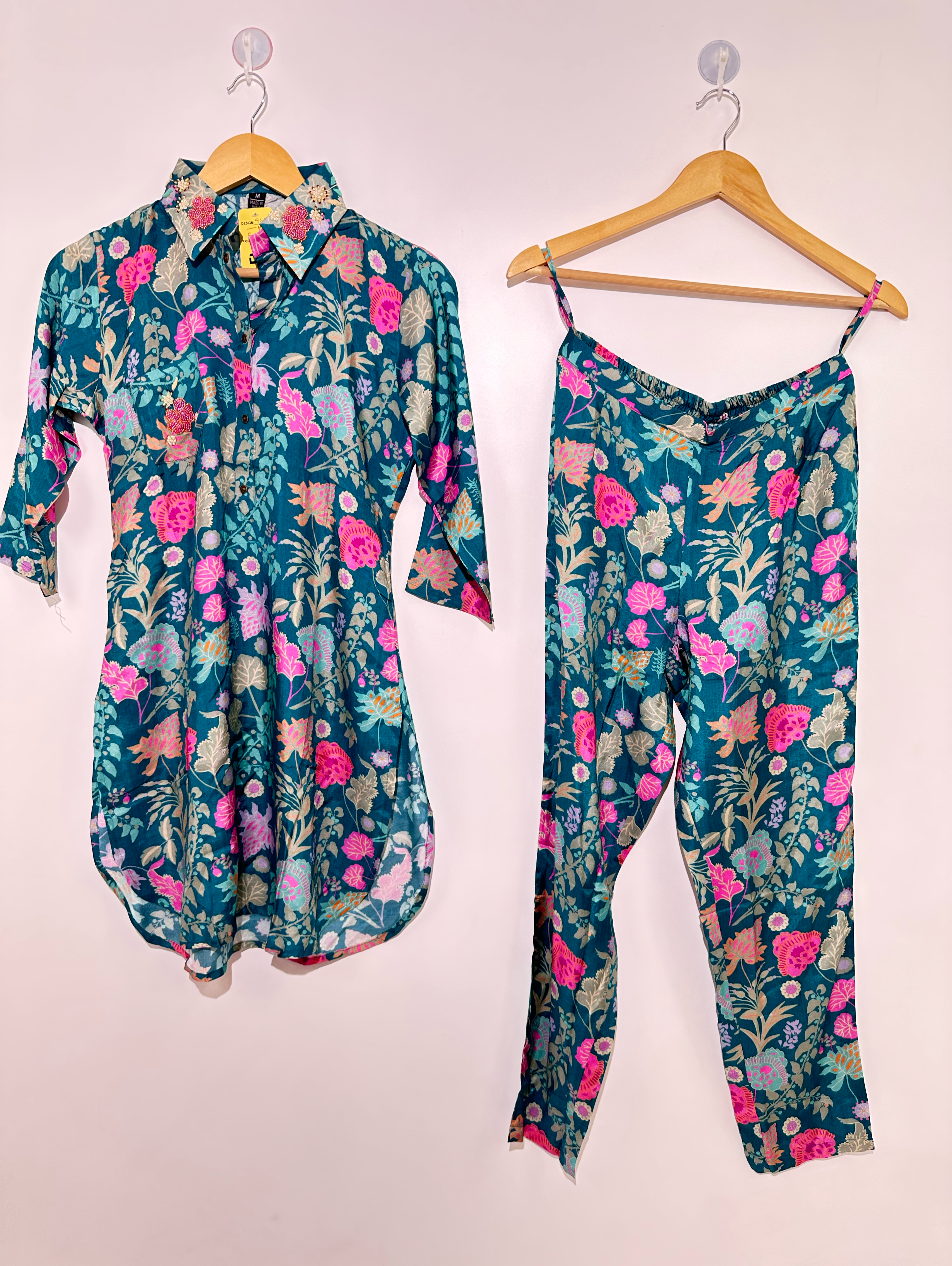 Muslin Hand work Coord Set - Collar Embroidery