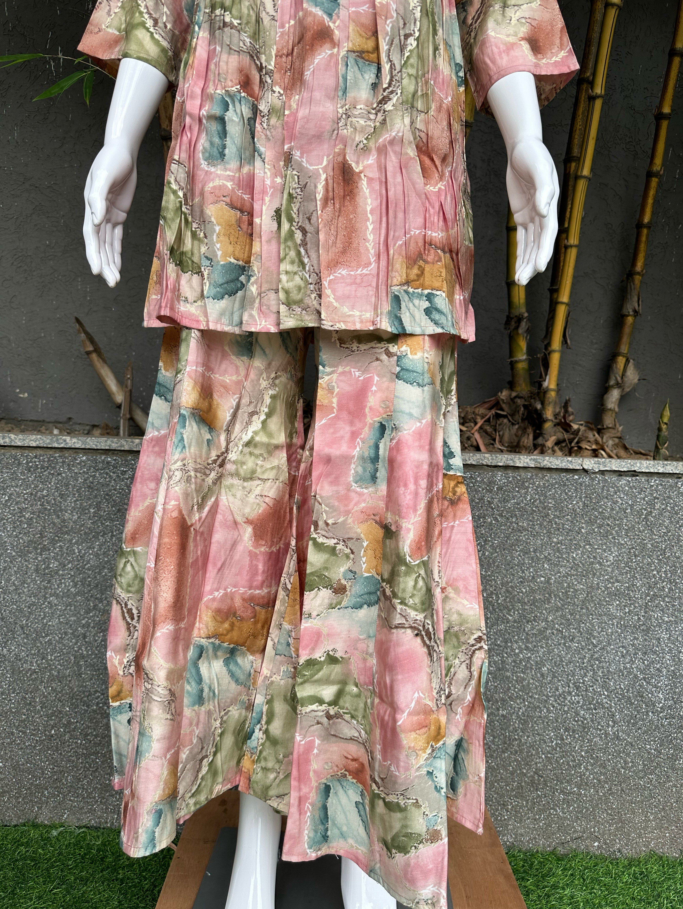 Image of Bell Bottom Muslin Coords with Embroidery