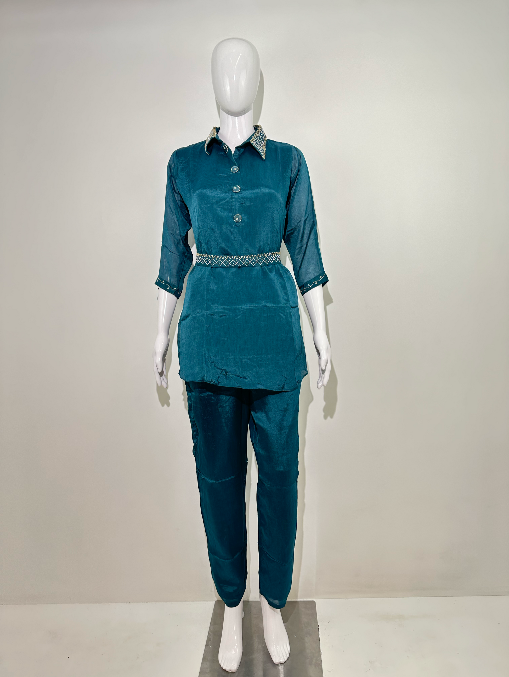 Chiffon with belt side hand and collar work Coords