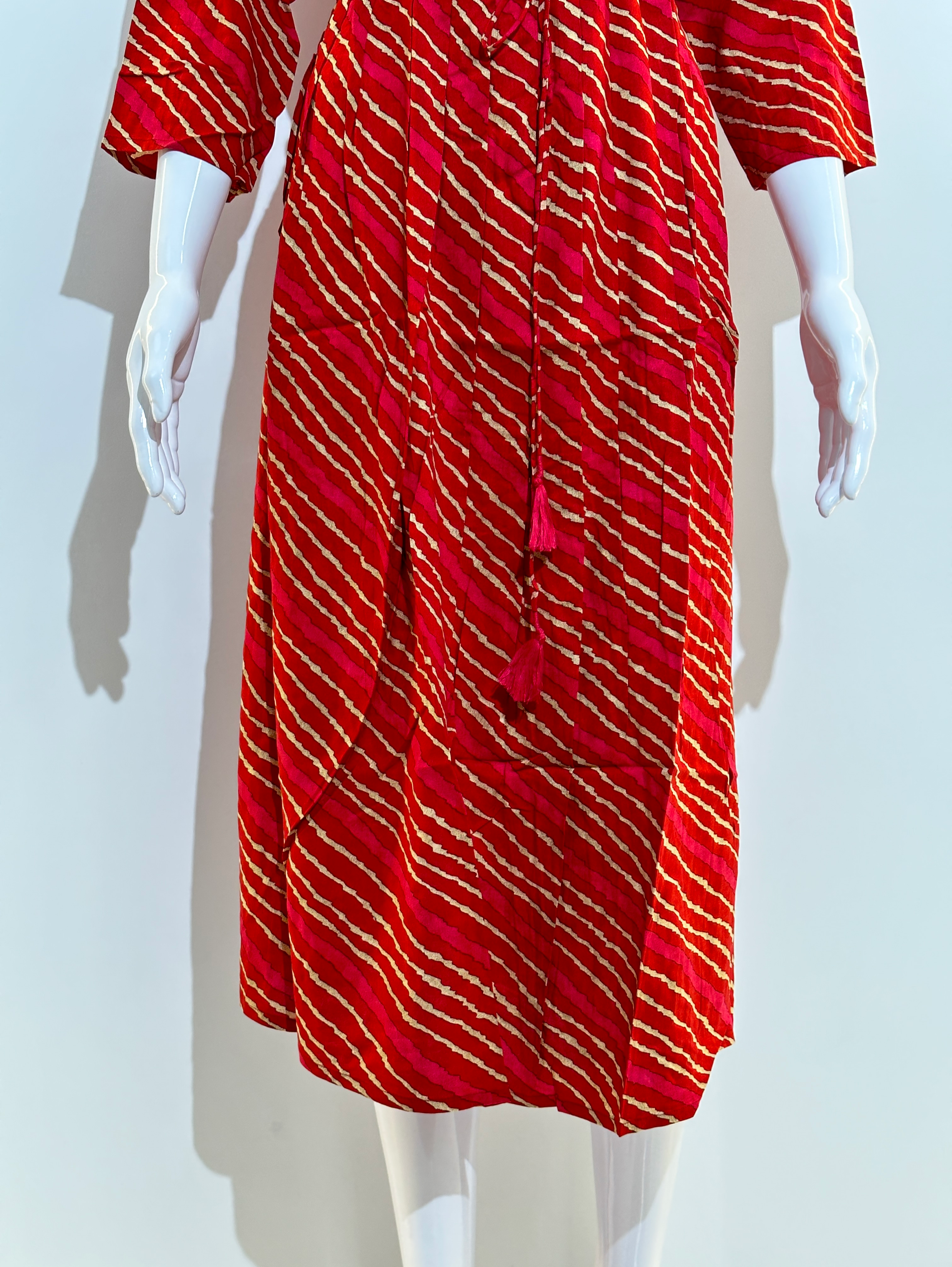 Image of Rayon Laria Print with Dori Belt Kurti