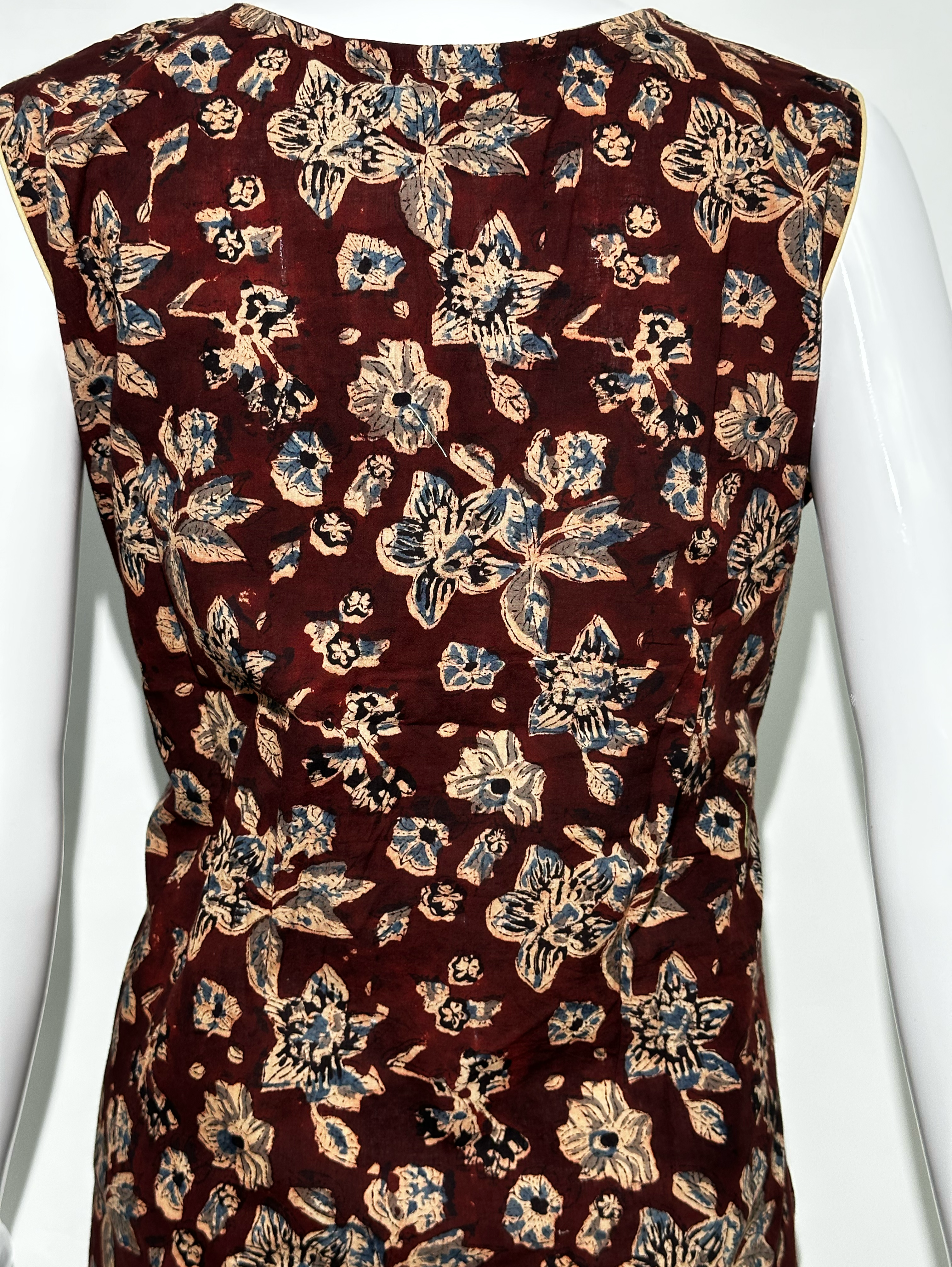 Image of Cotton Embroidery V  Neck Tunic (Sleeves Attached Inside)