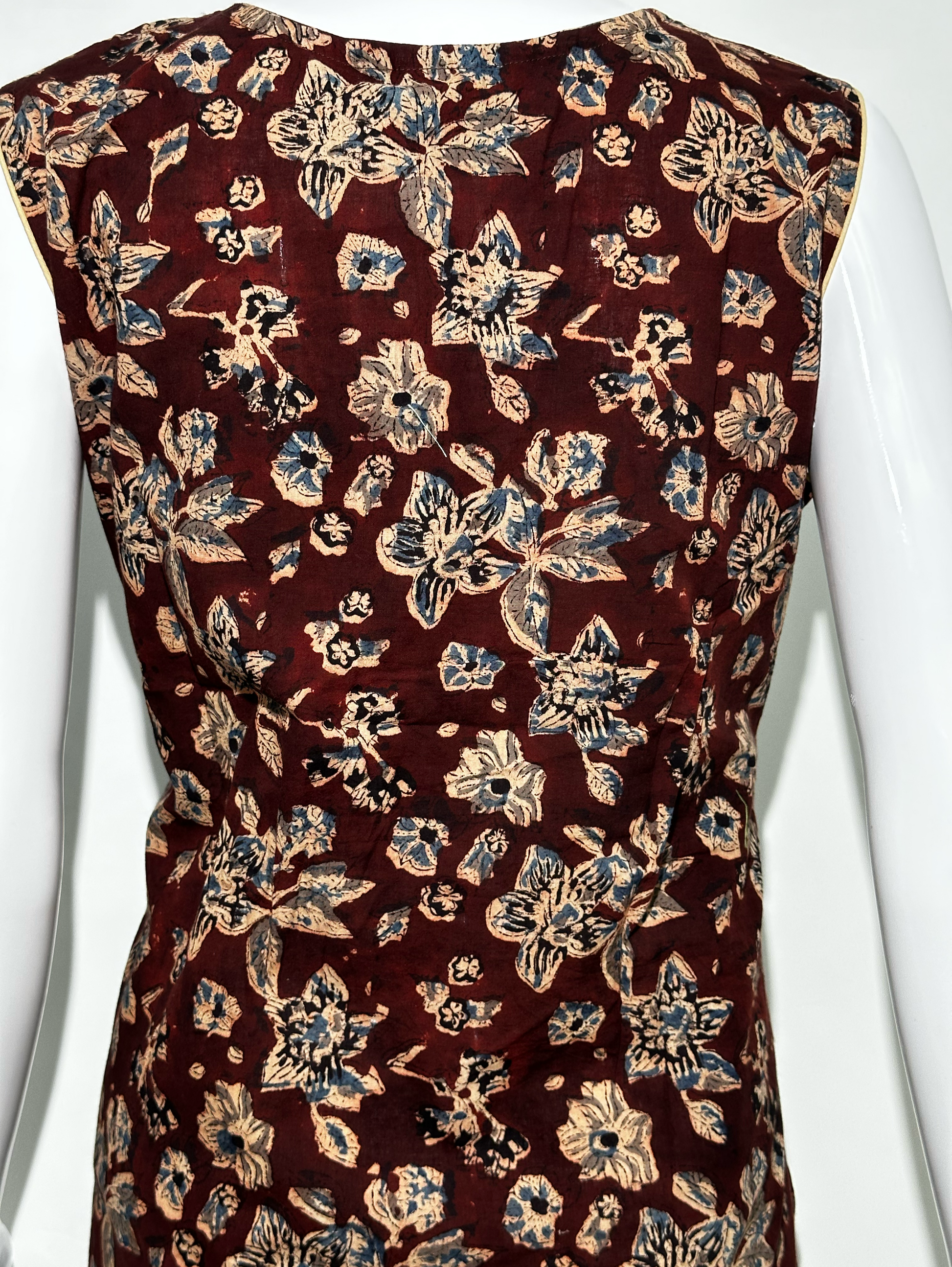 Cotton Embroidery V  Neck Tunic (Sleeves Attached Inside)