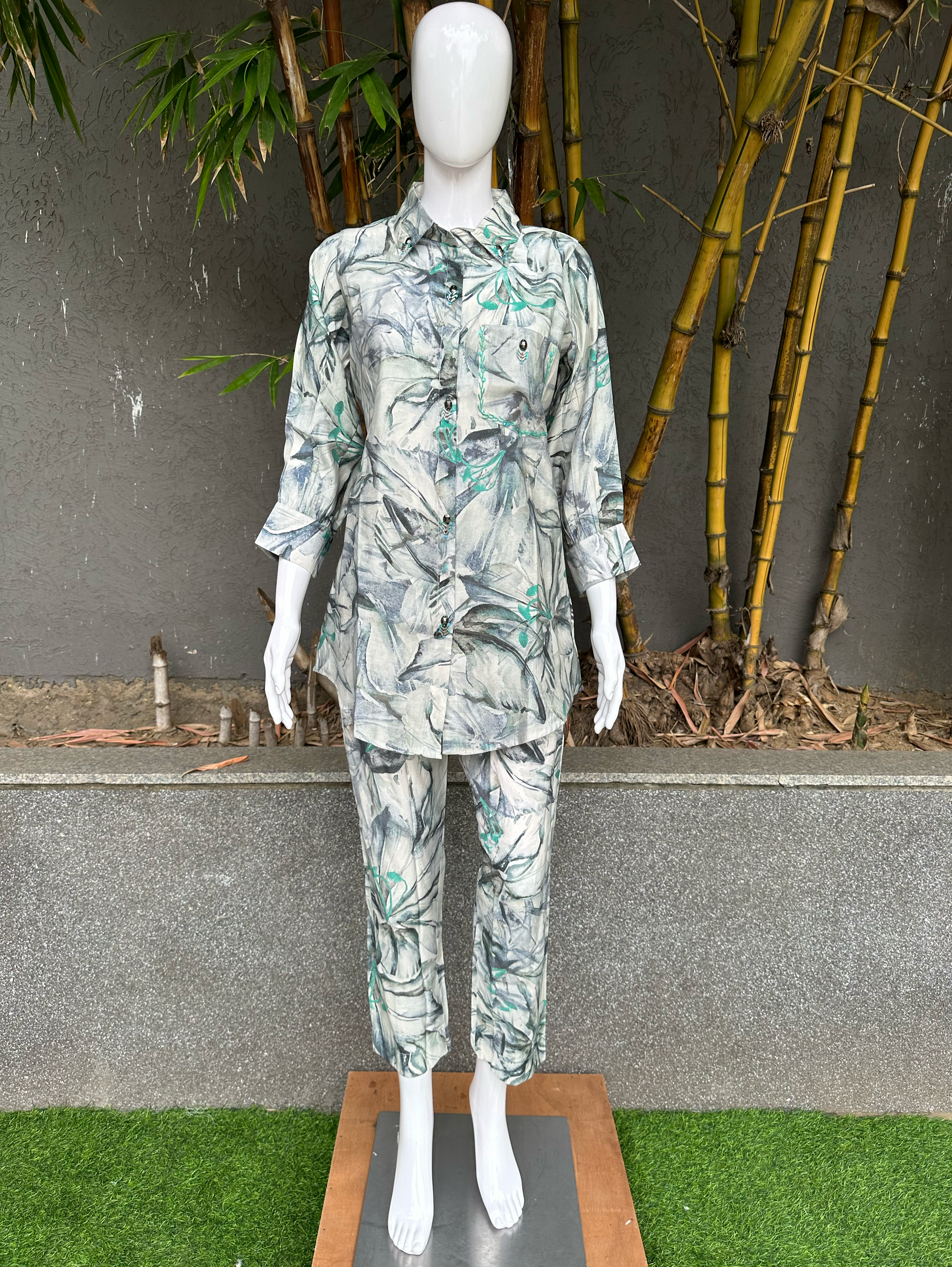 Image of Muslin with Accessories Coords