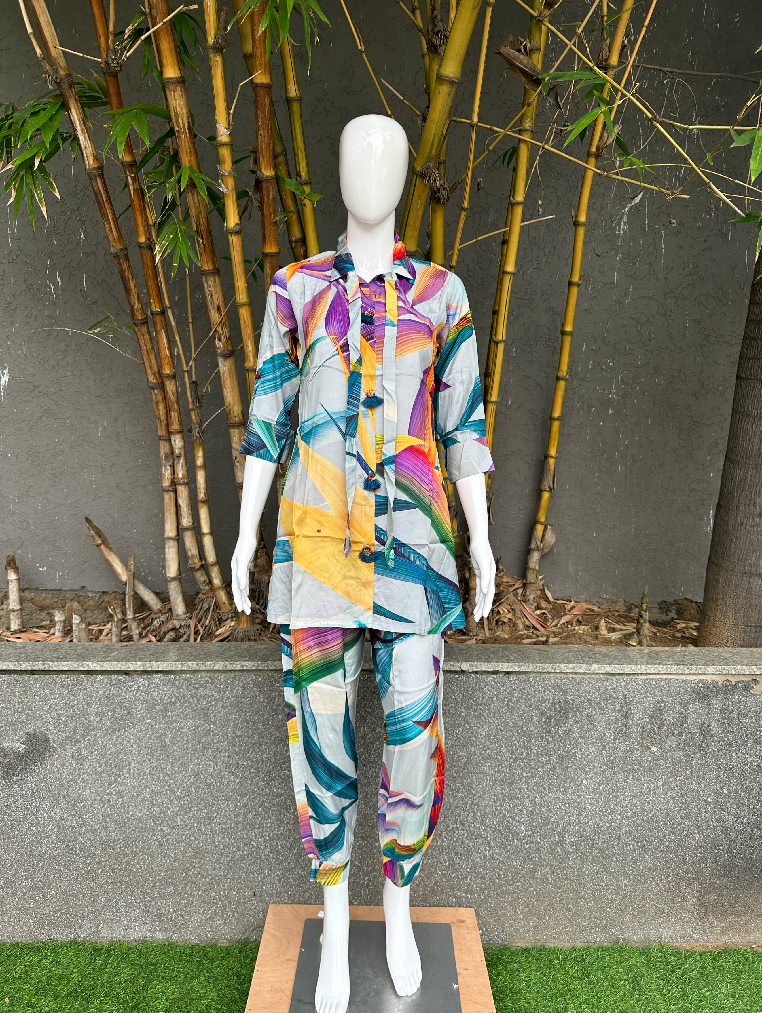 Muslin Print with Afghani Bottom