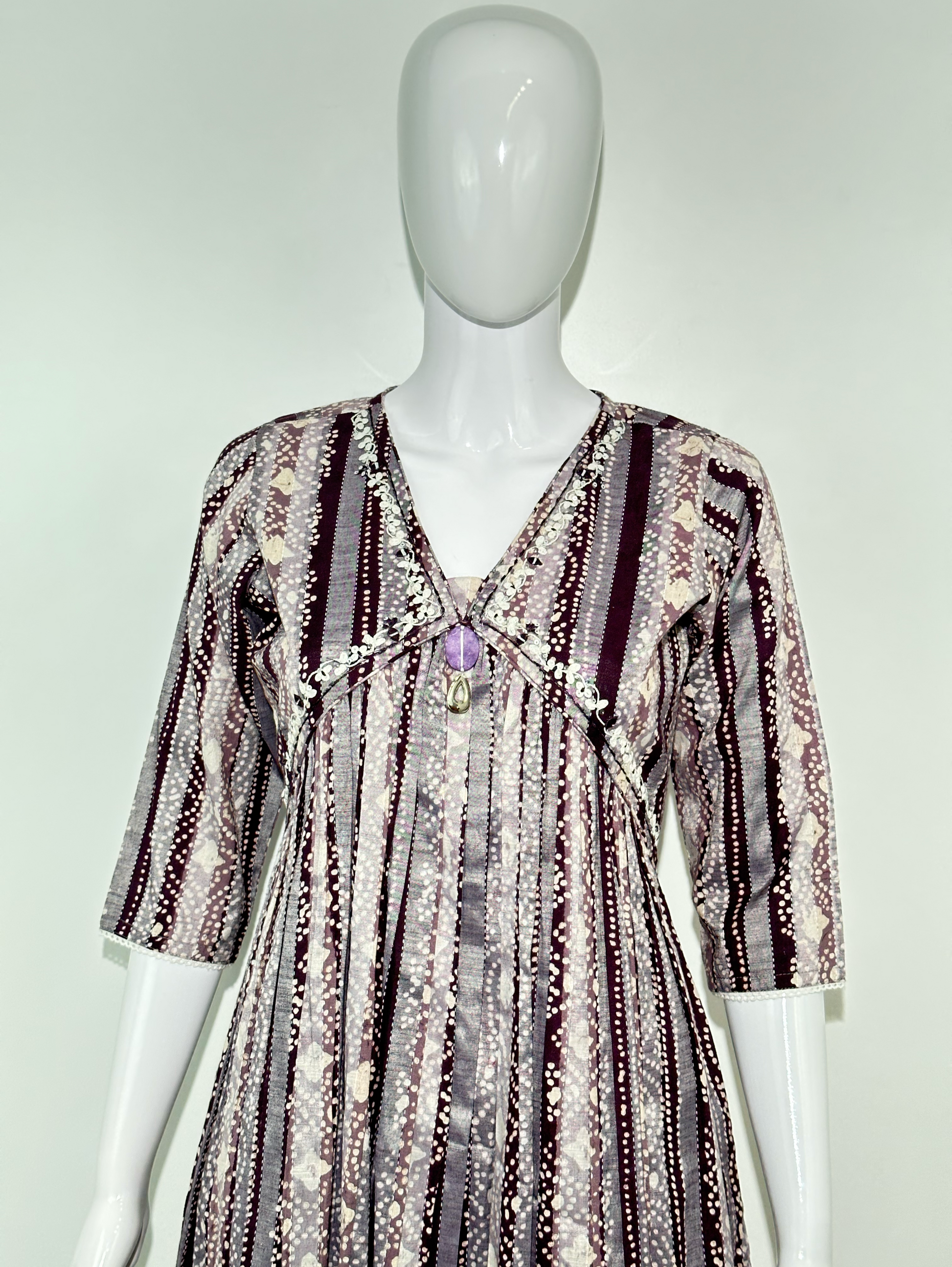 Alia Cut Coord Set with Neck work