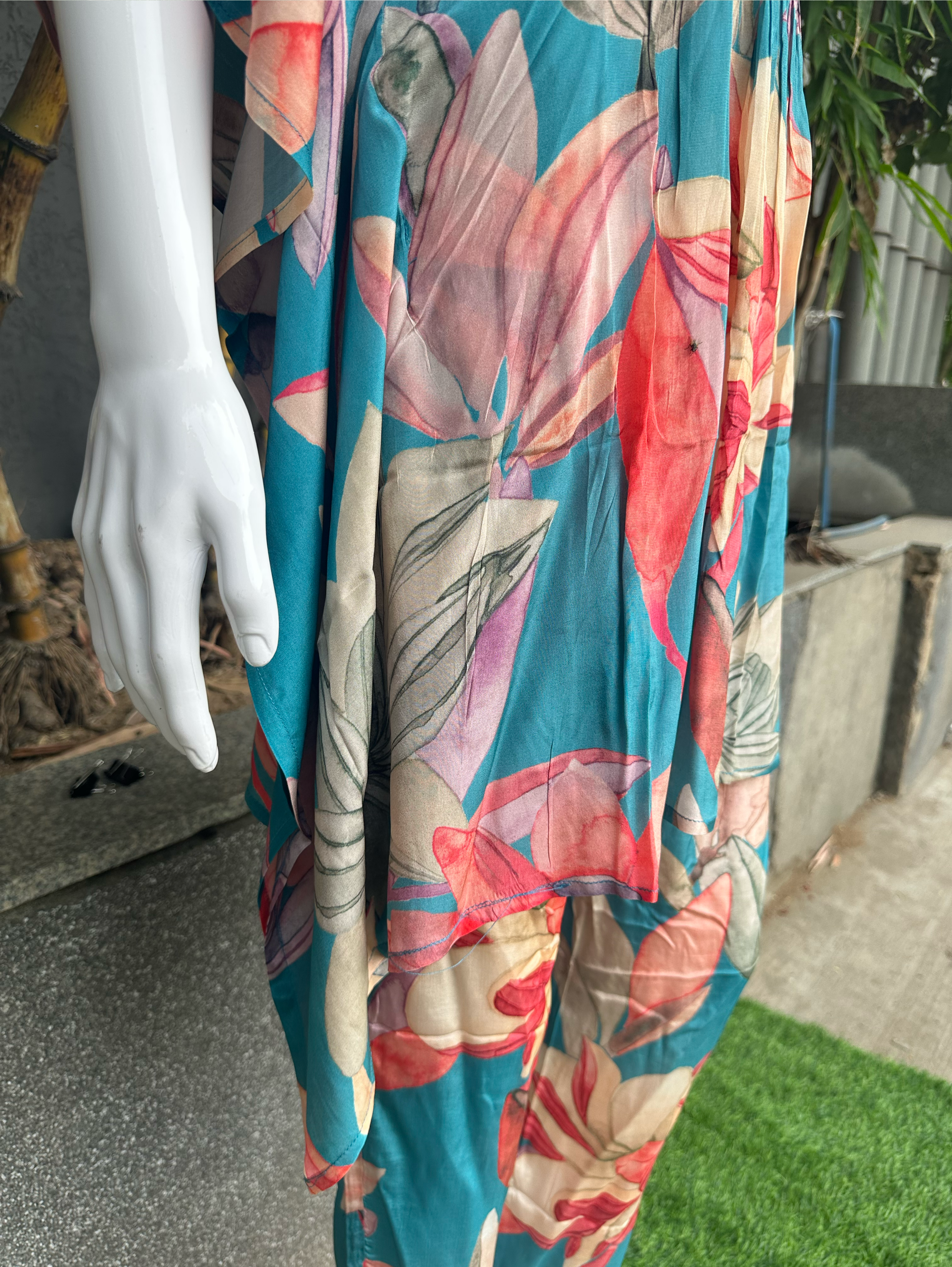 Image of Blue Muslin Kaftan Coords - Hand work