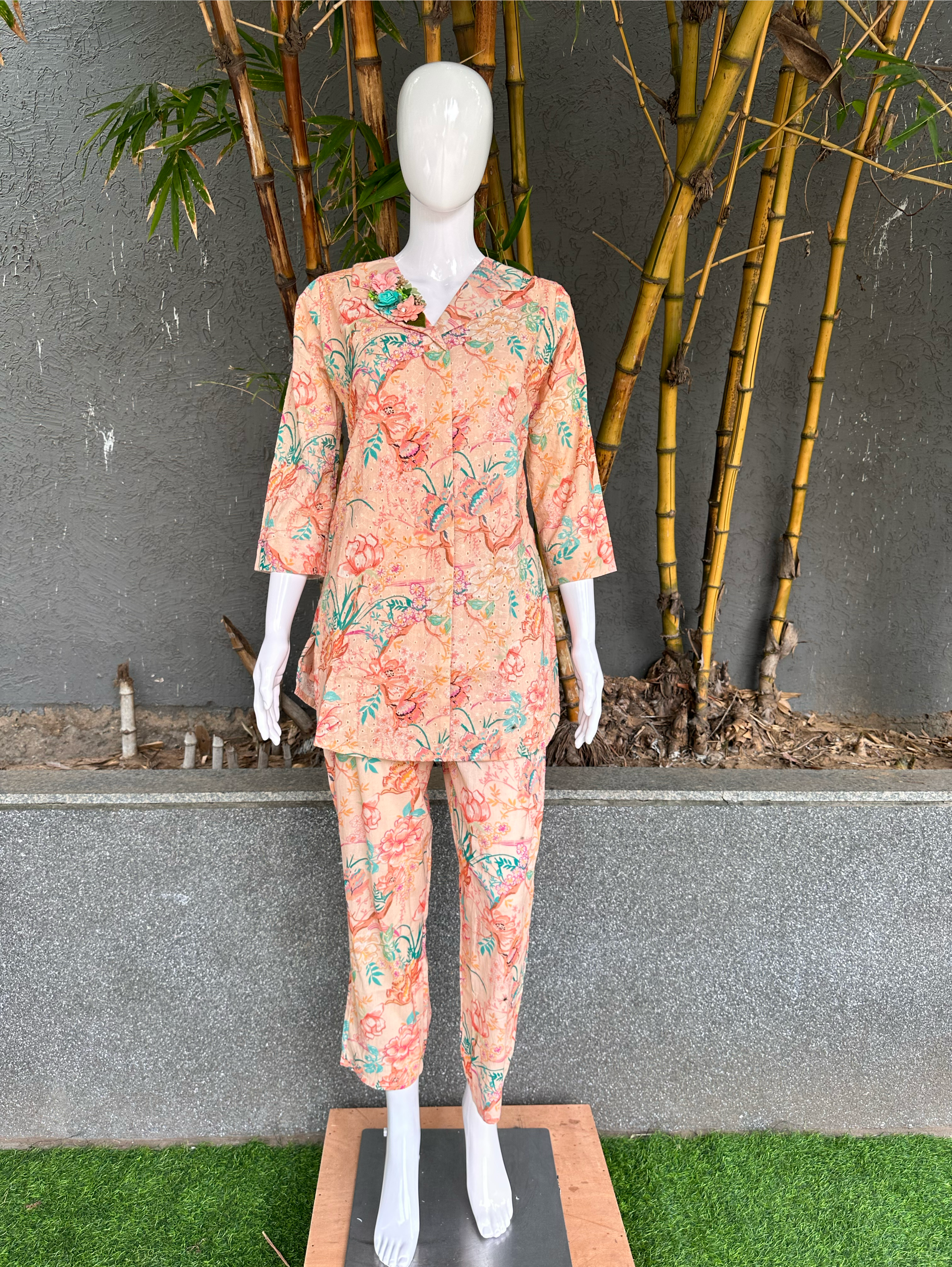 Image of Lucknowi Cotton One Side work
