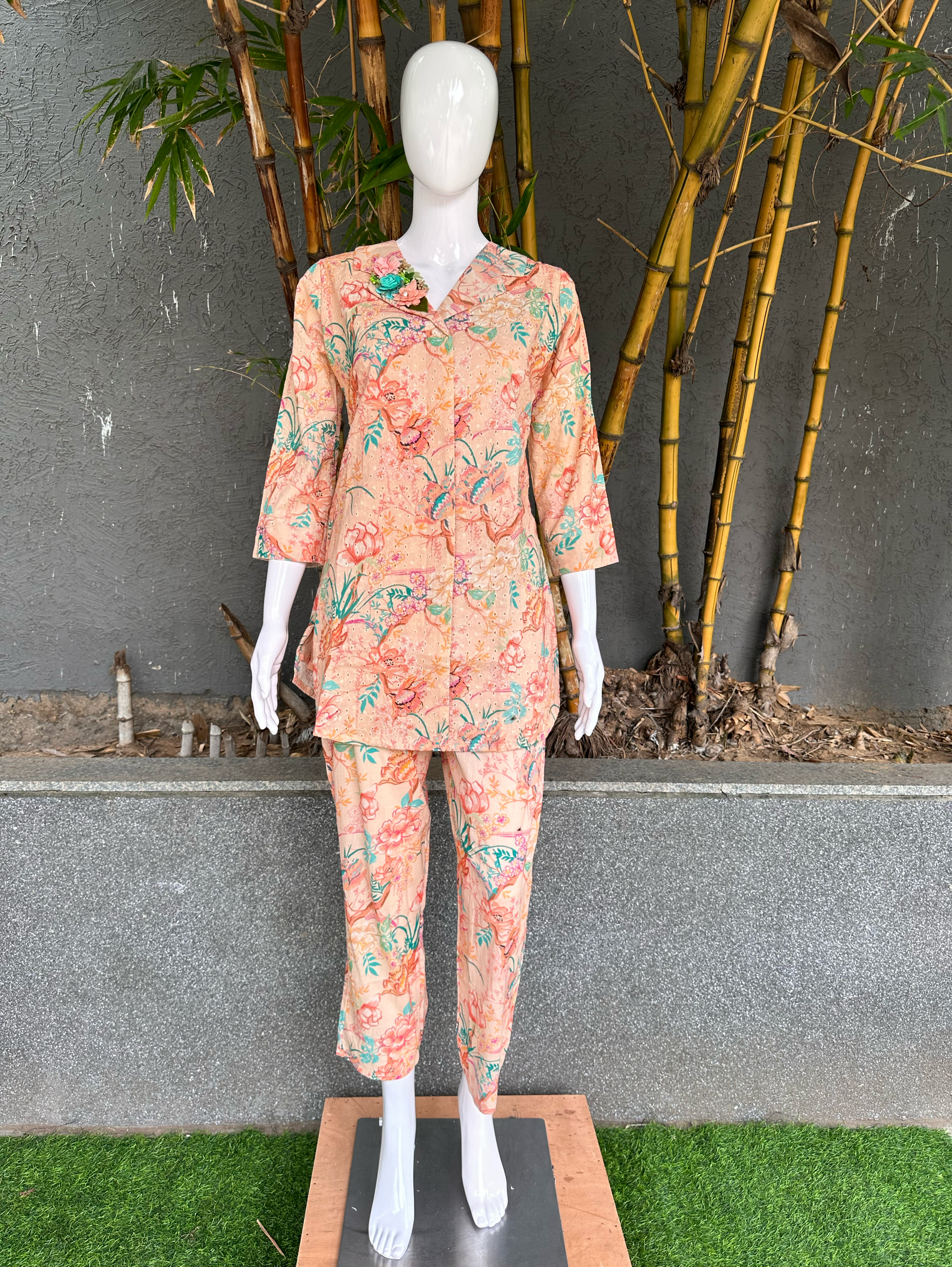 Lucknowi Cotton One Side work