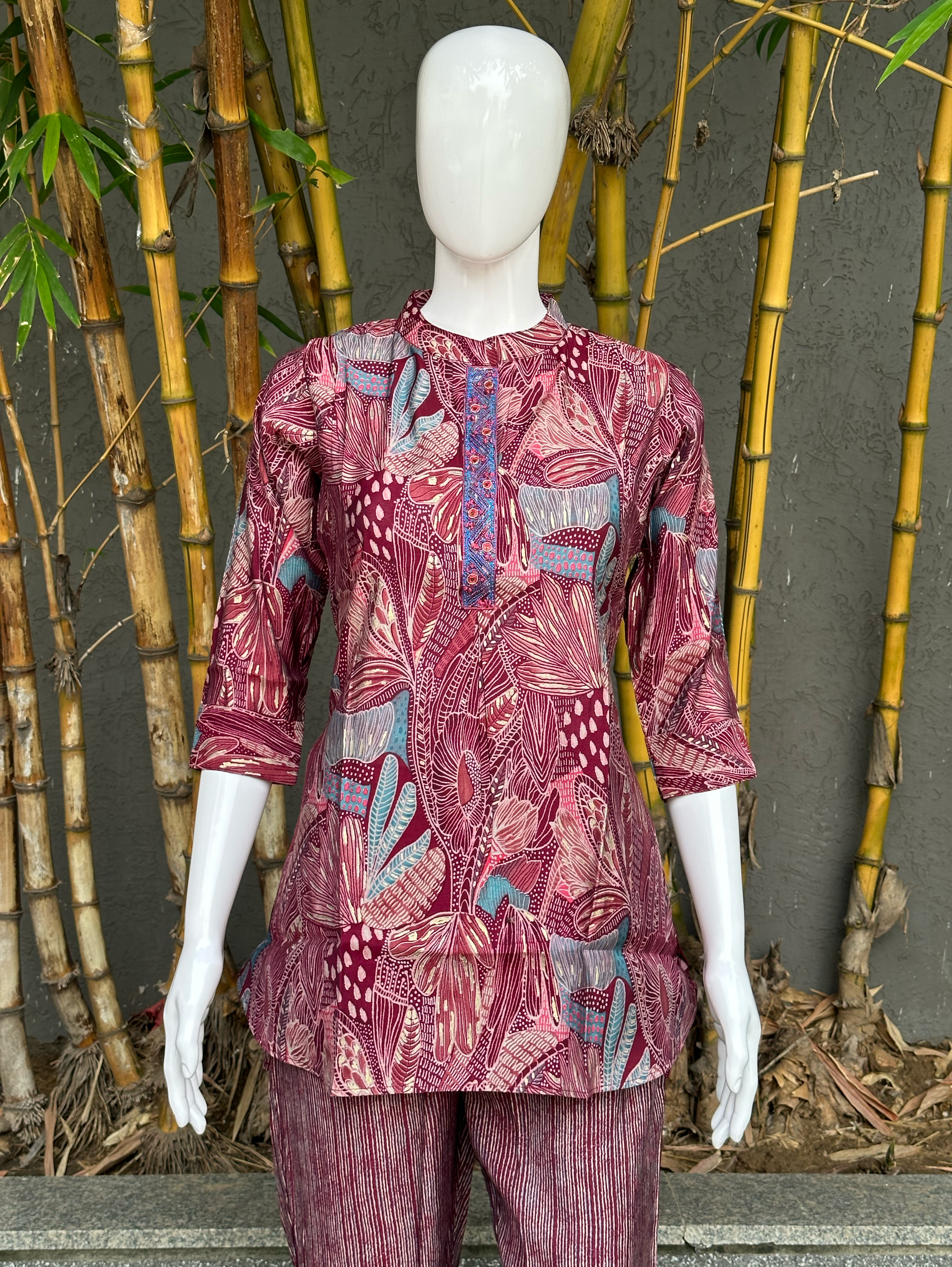 Image of Muslin Foil Print Coords with work