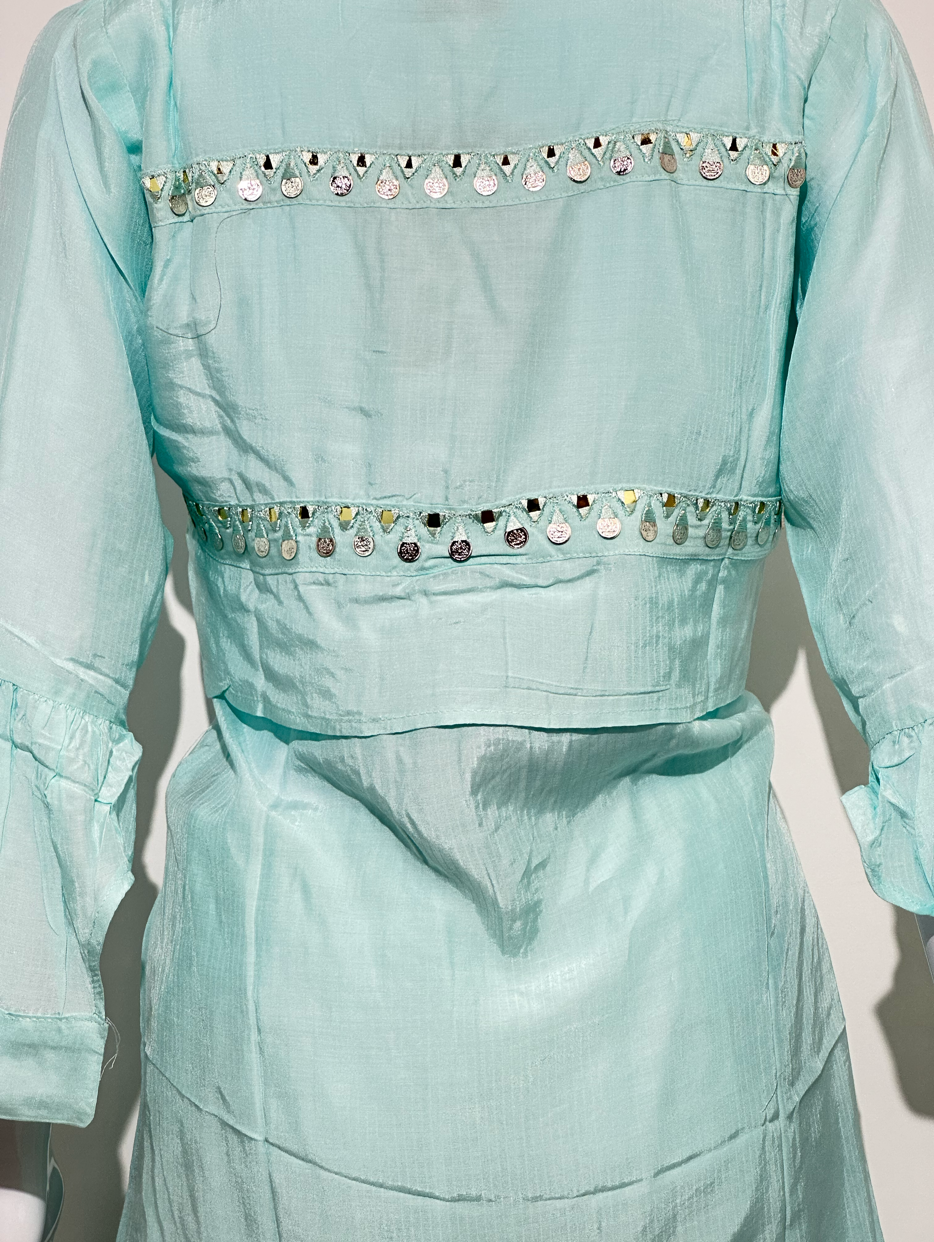 Image of Muslin Stand Patti with Accessories work Coords