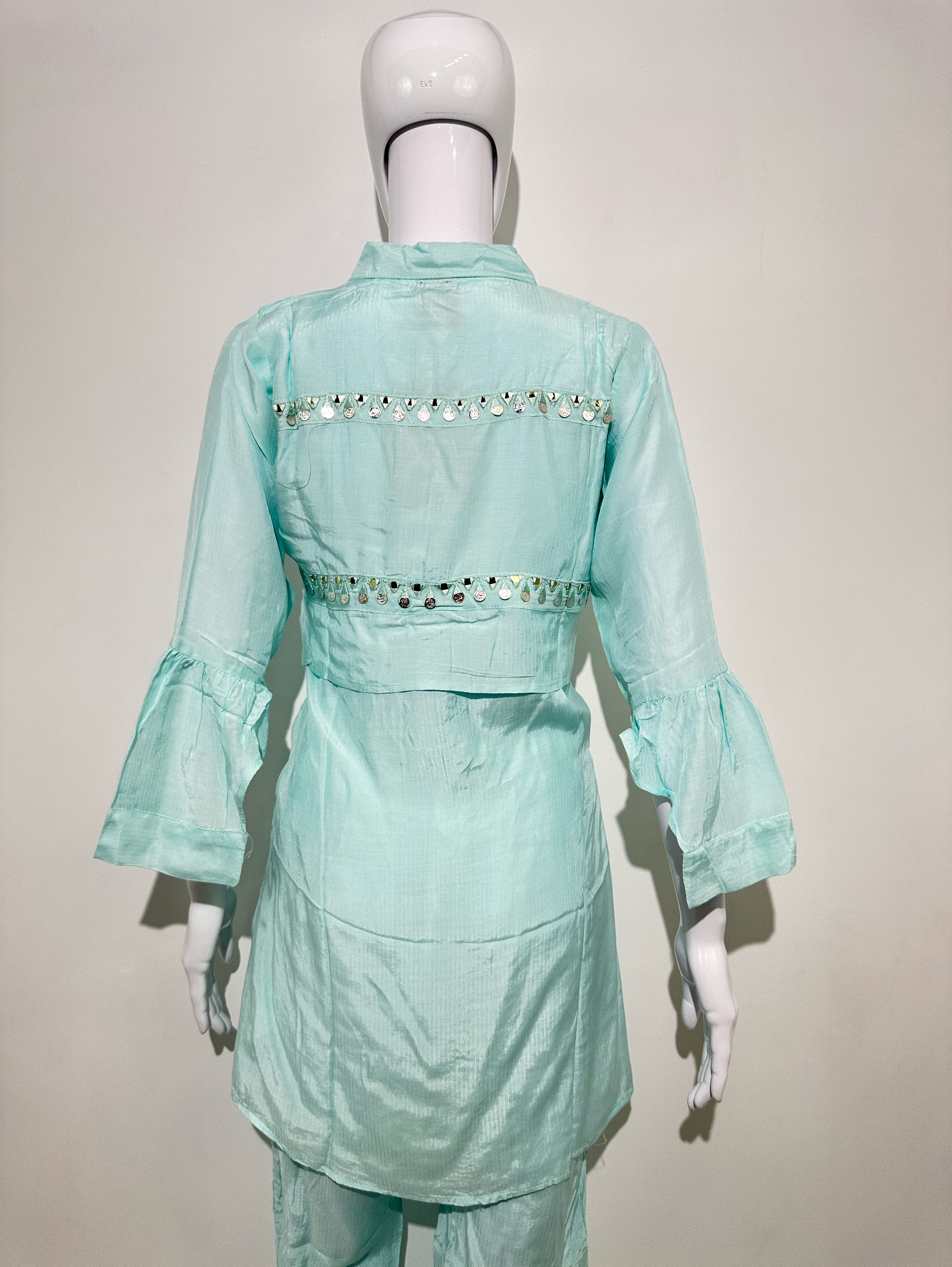Image of Muslin Stand Patti with Accessories work Coords
