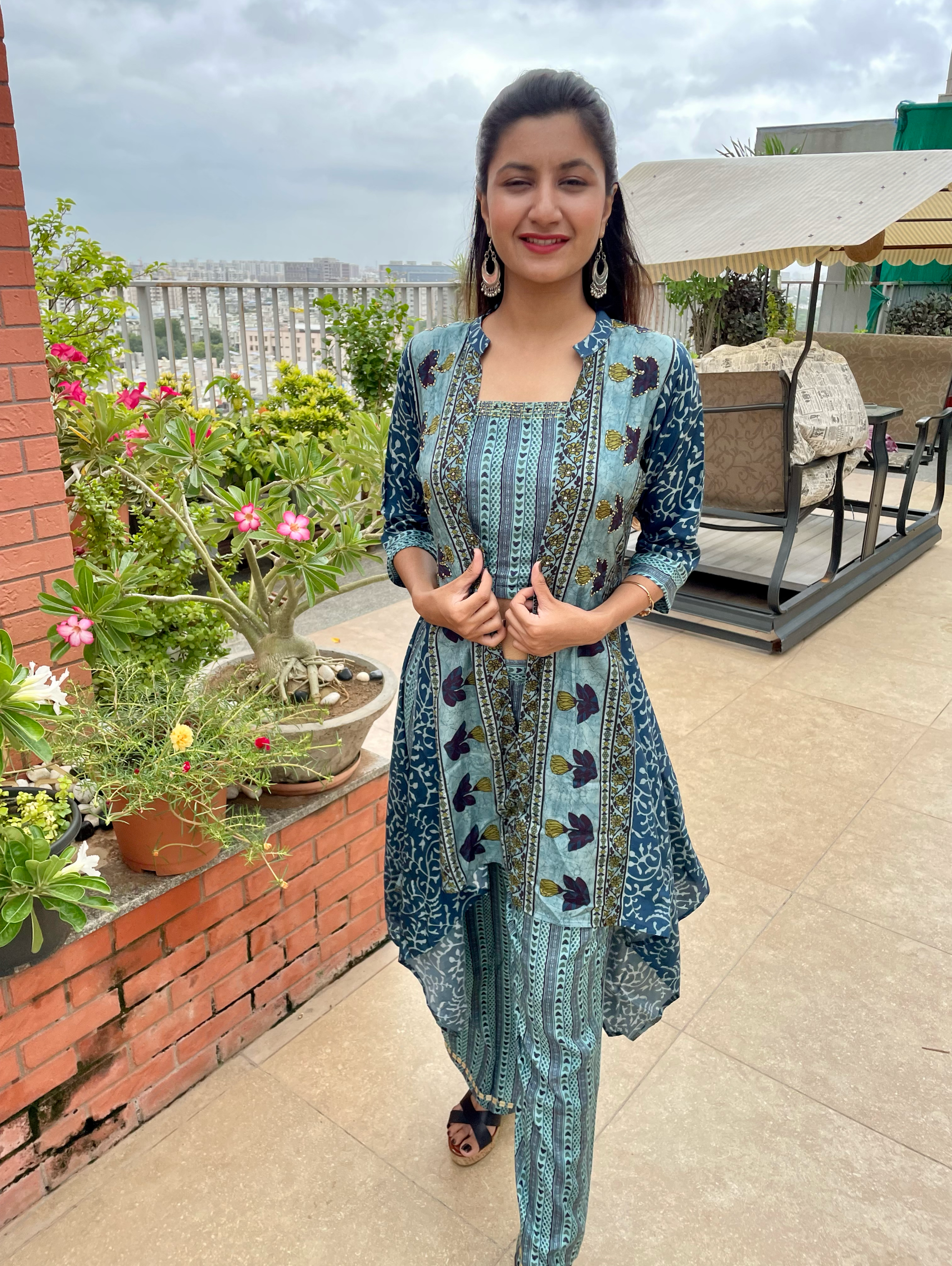 Image of Muslin 3 Piece Coords with work