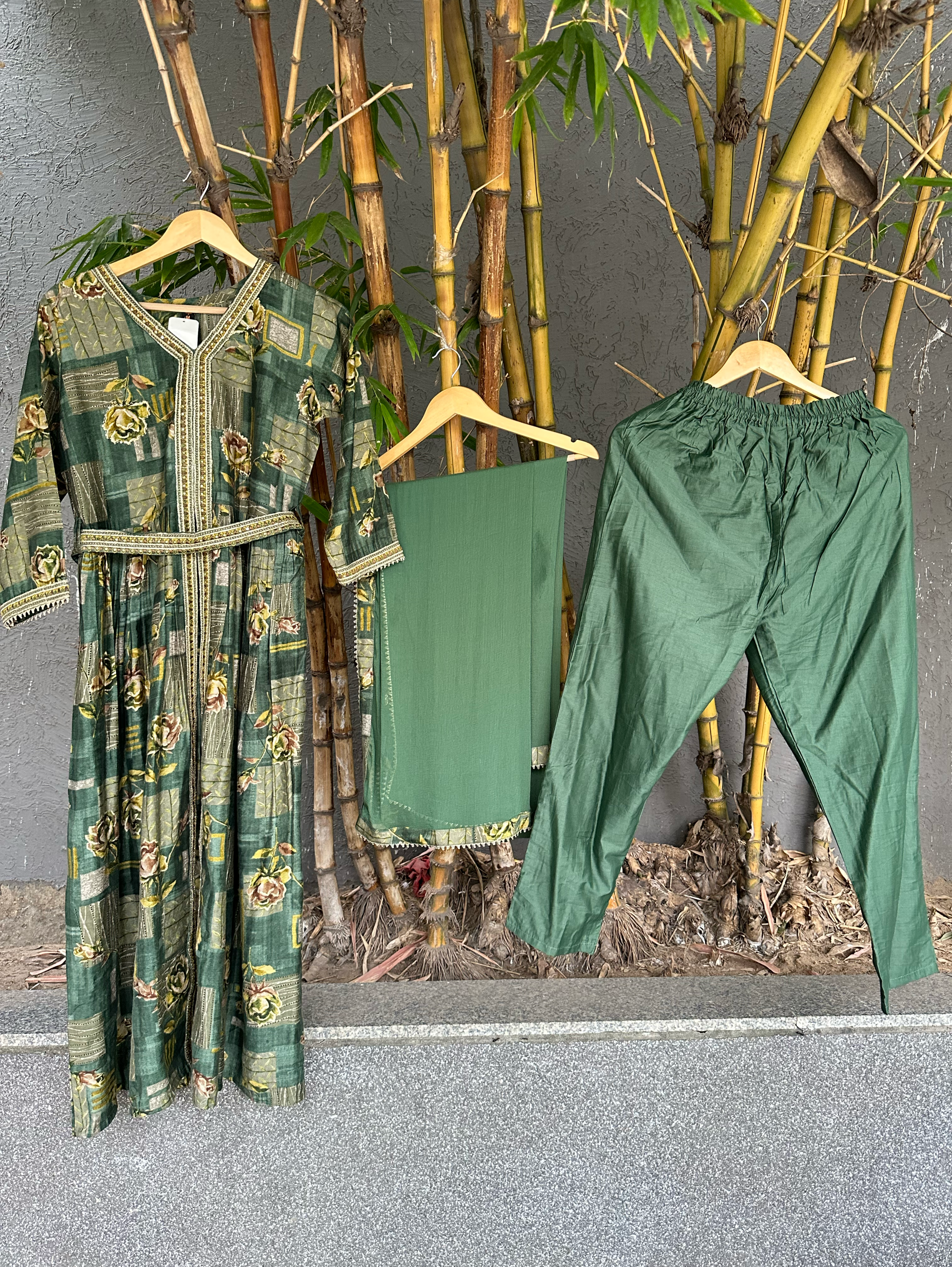 Image of Muslin with Embroidery Sequence Kurti Set- 3 Piece