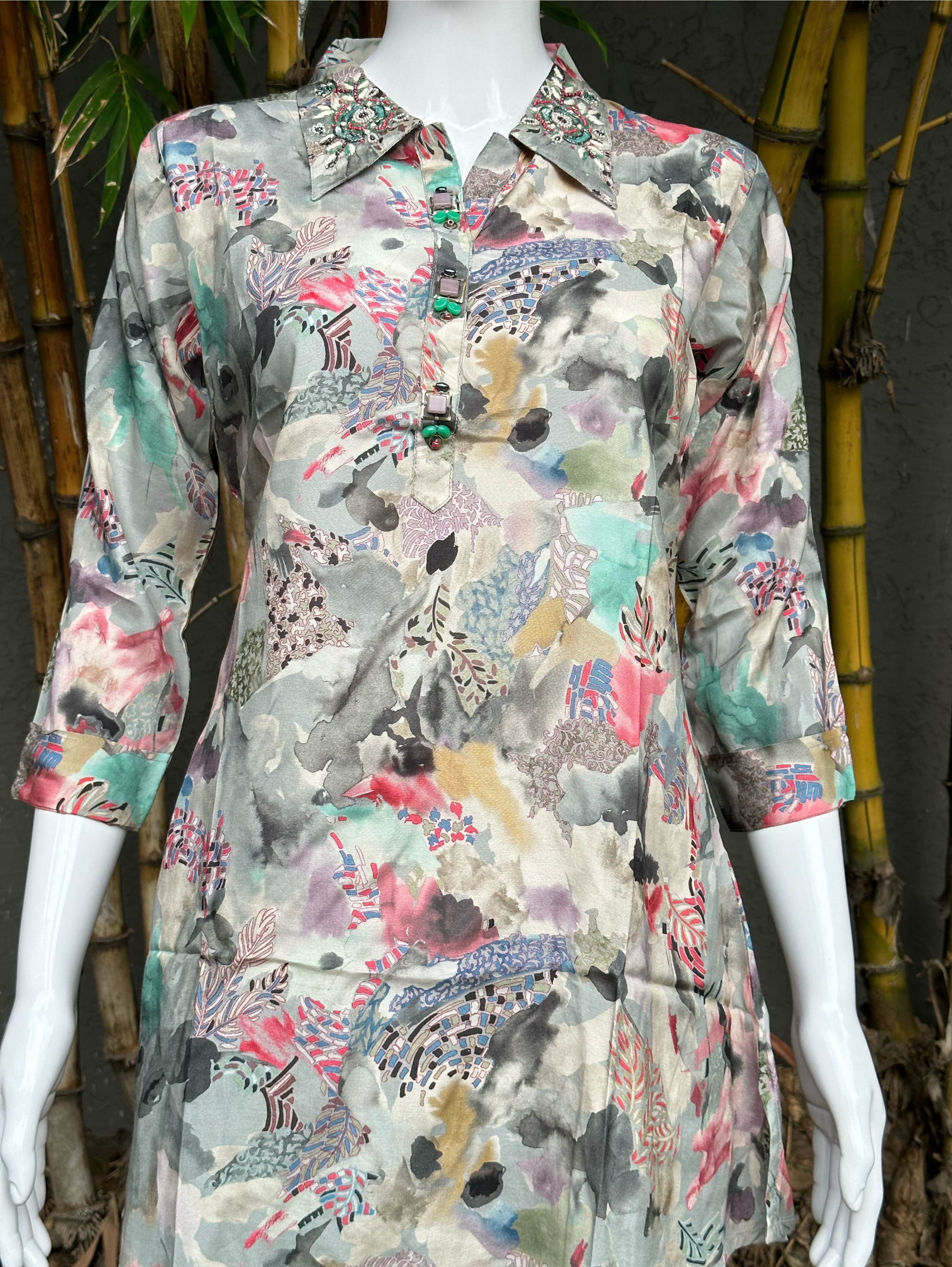 Image of Muslin Collar Hand work & Stand Patti work