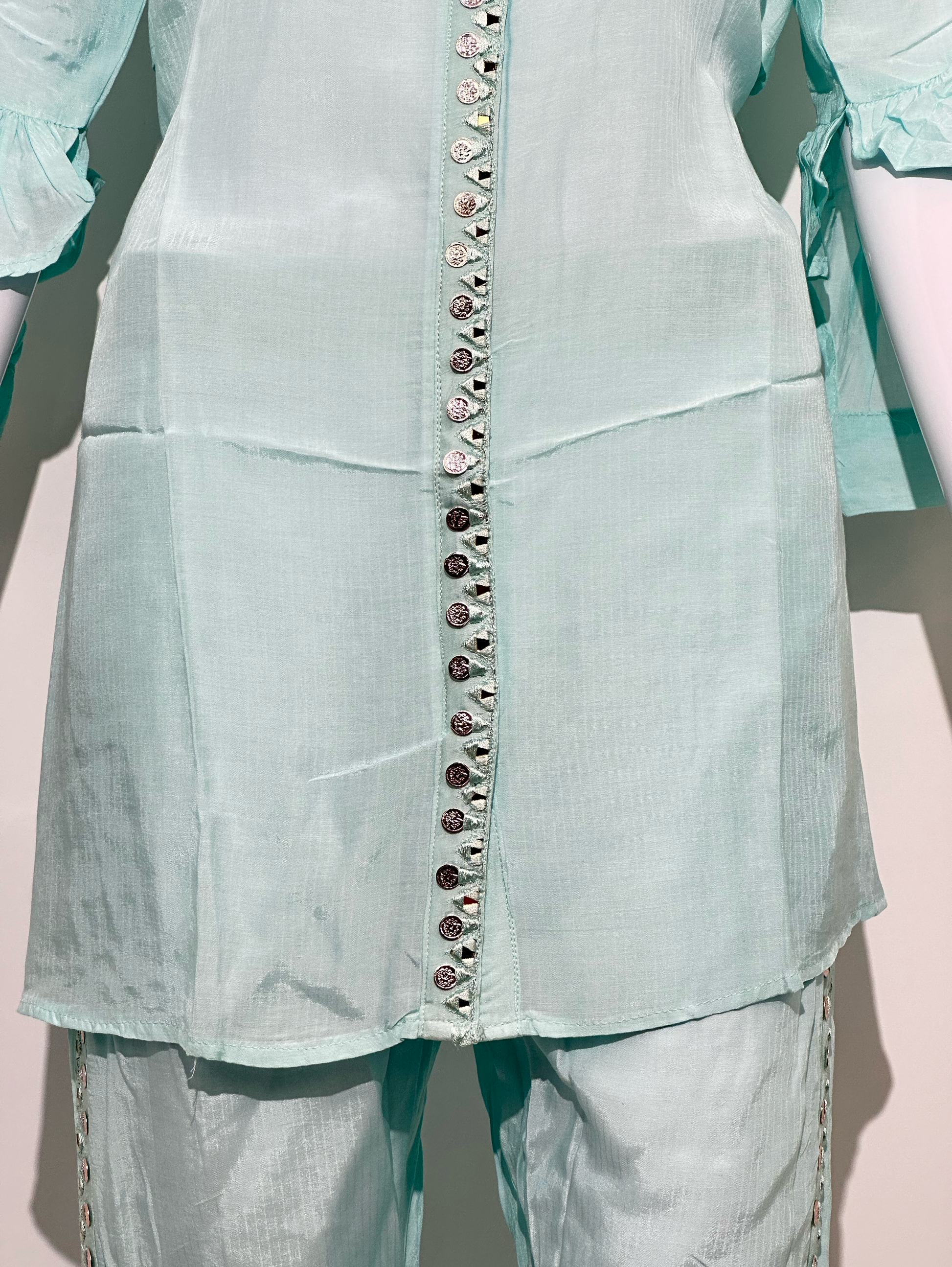 Muslin Stand Patti with Accessories work Coords