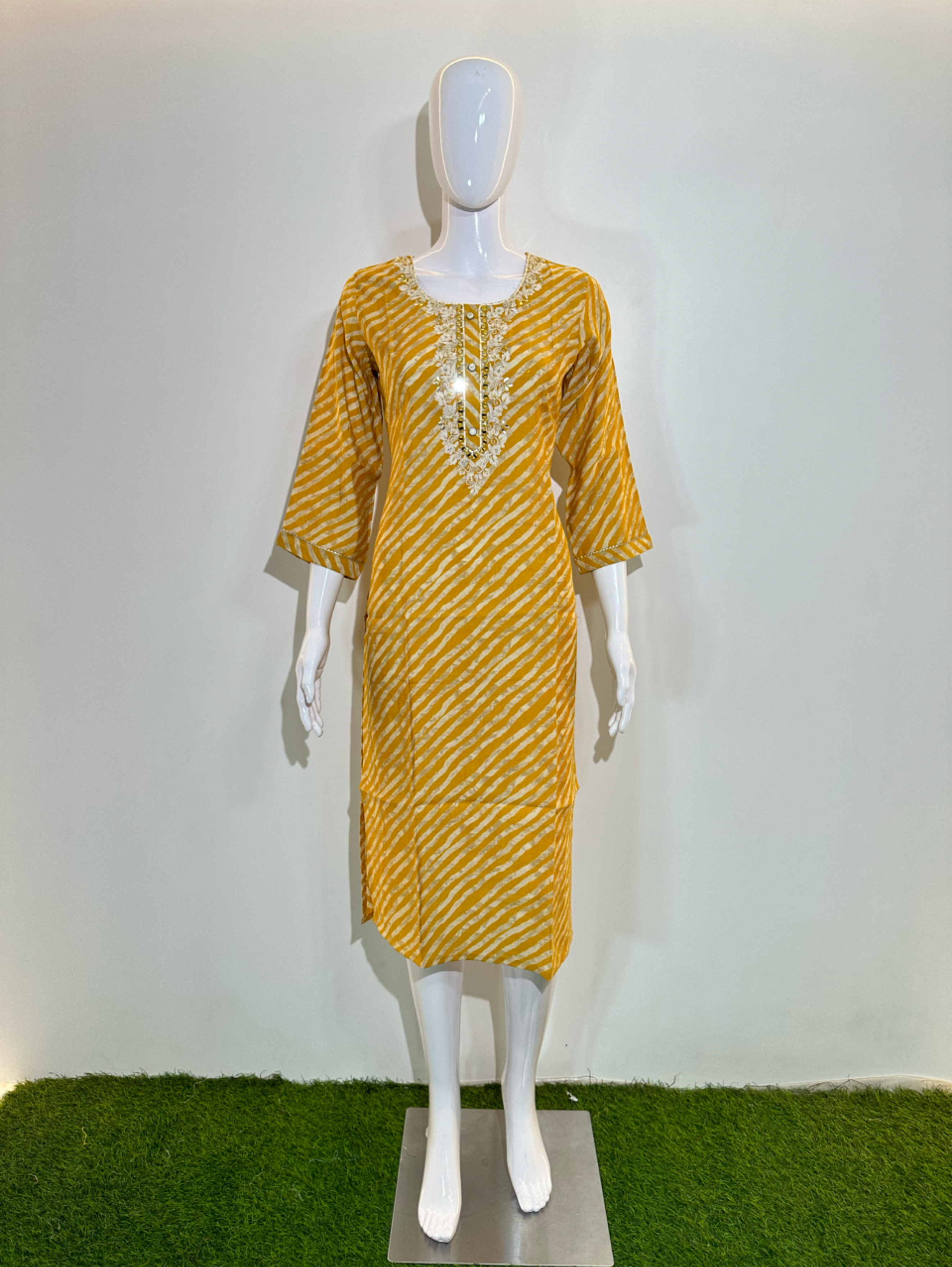 Image of Muslin Straight Kurti - 1 Piece