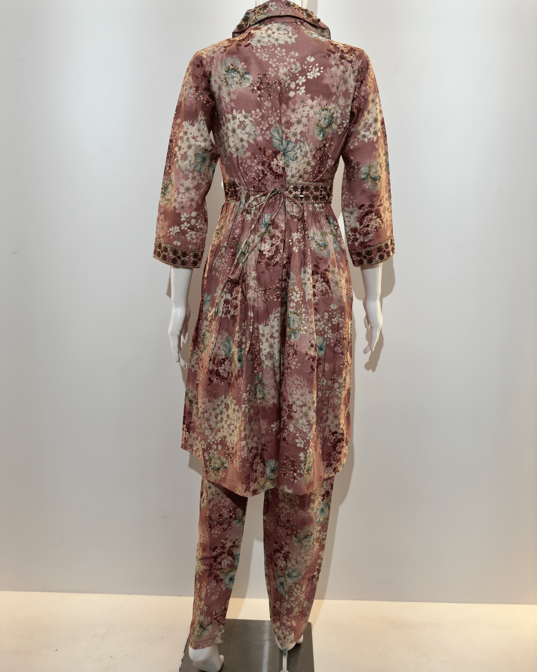 Image of Muslin Premium Work Coords- 2 Piece