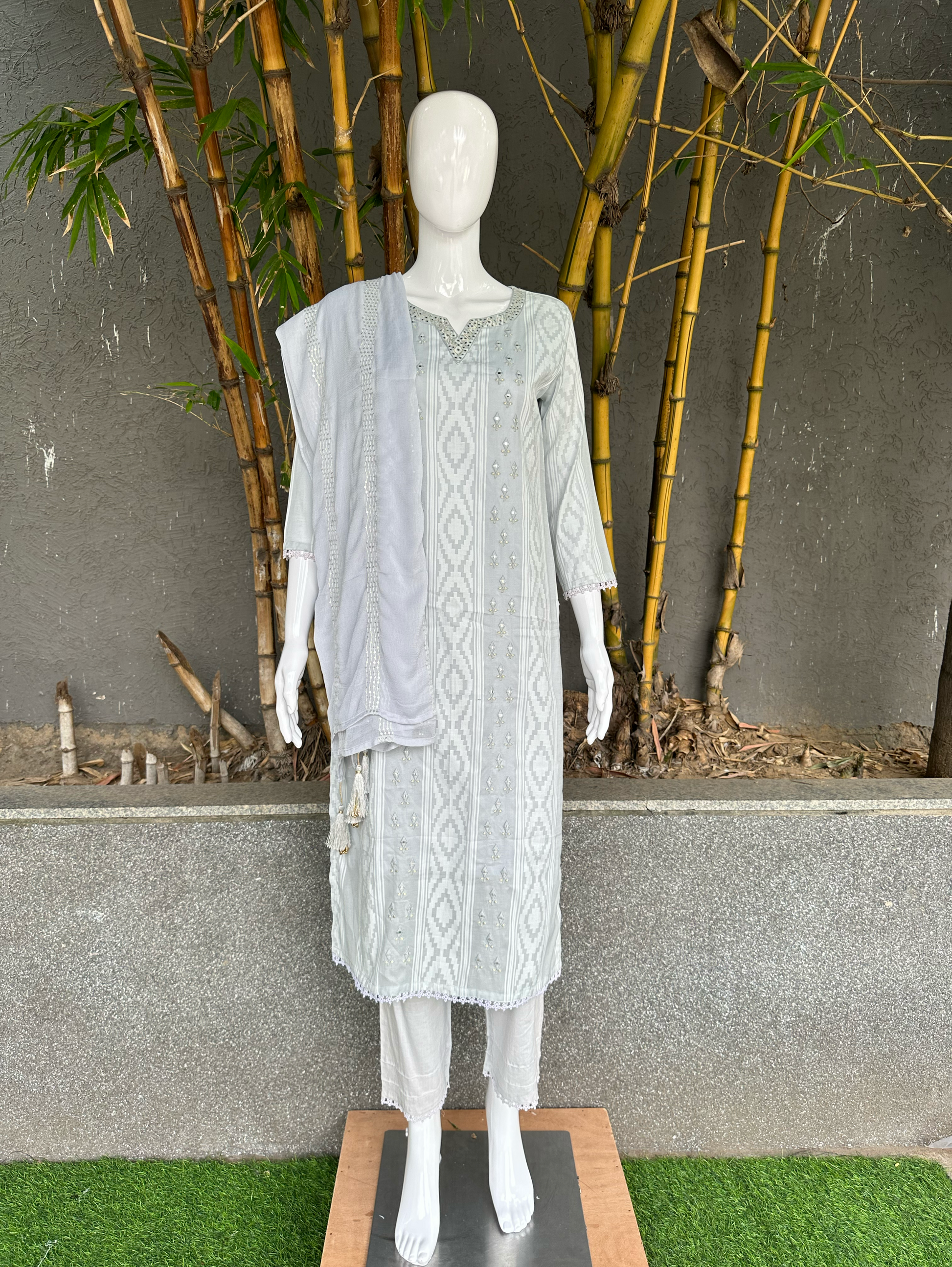 Cotton Ikkat print Embroidery Kurti Set