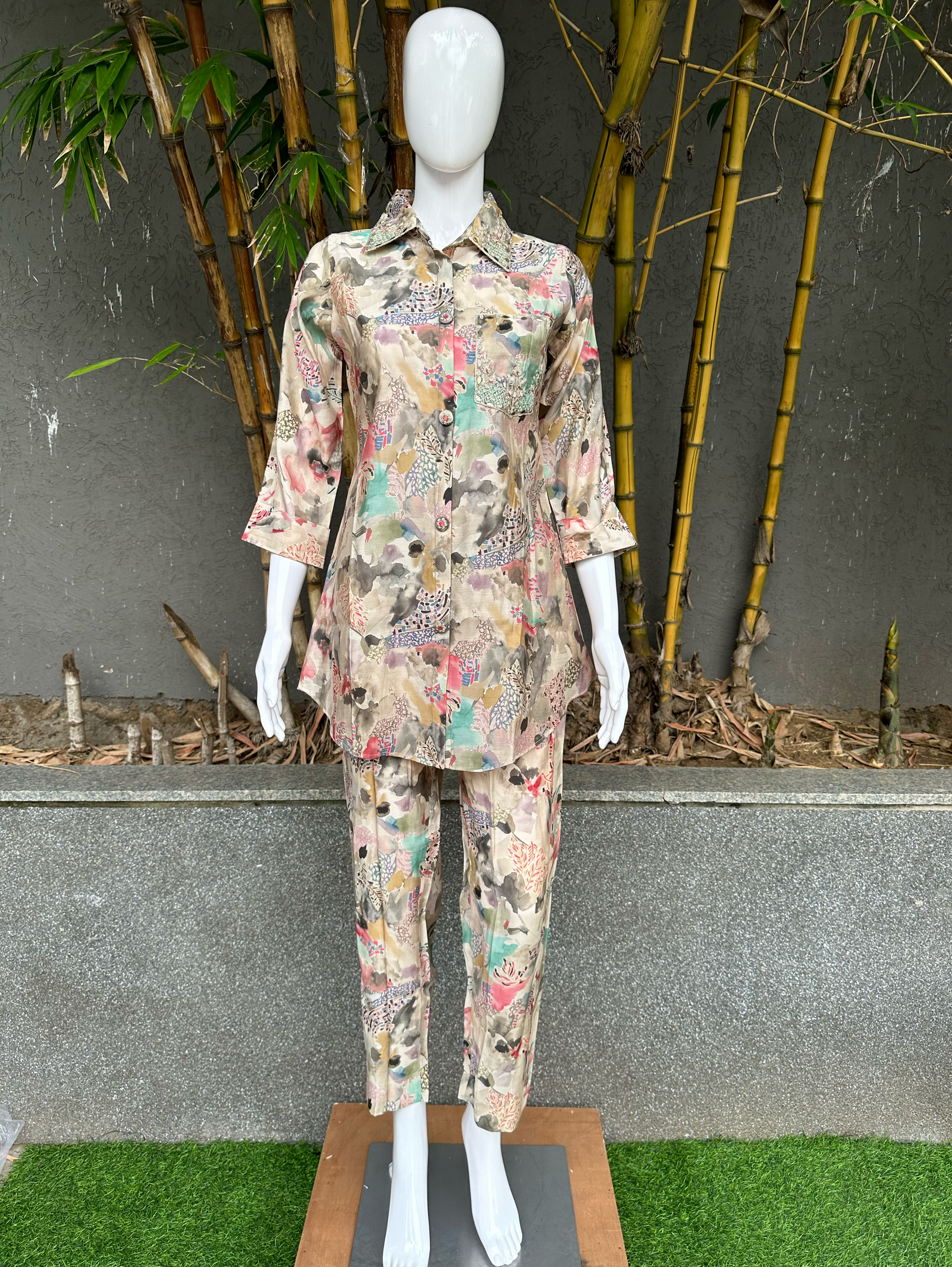 Muslin Collar & Pocket Embroidery Coords