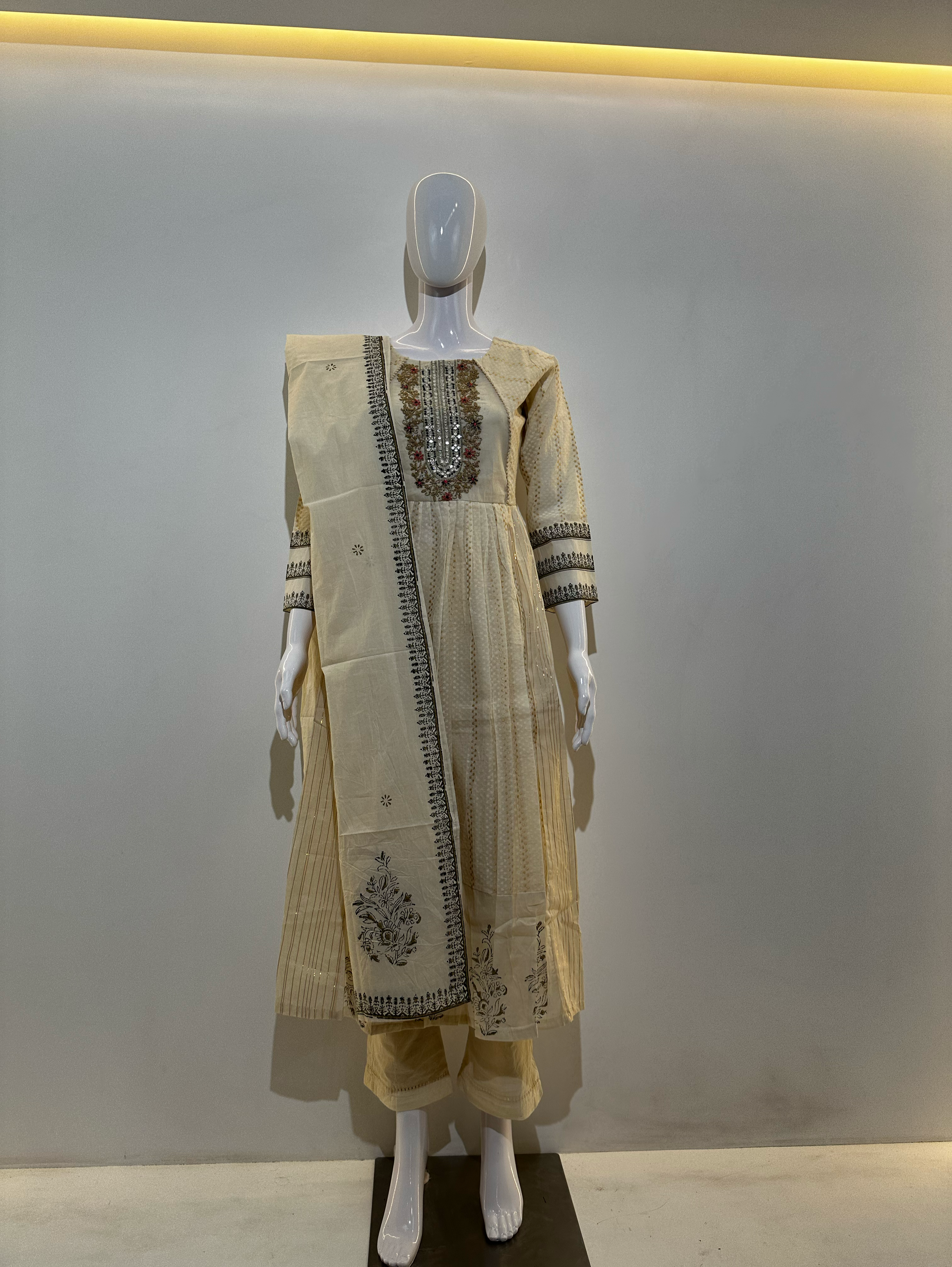 Image of Cotton Embroidery kurti Set - 3 Piece