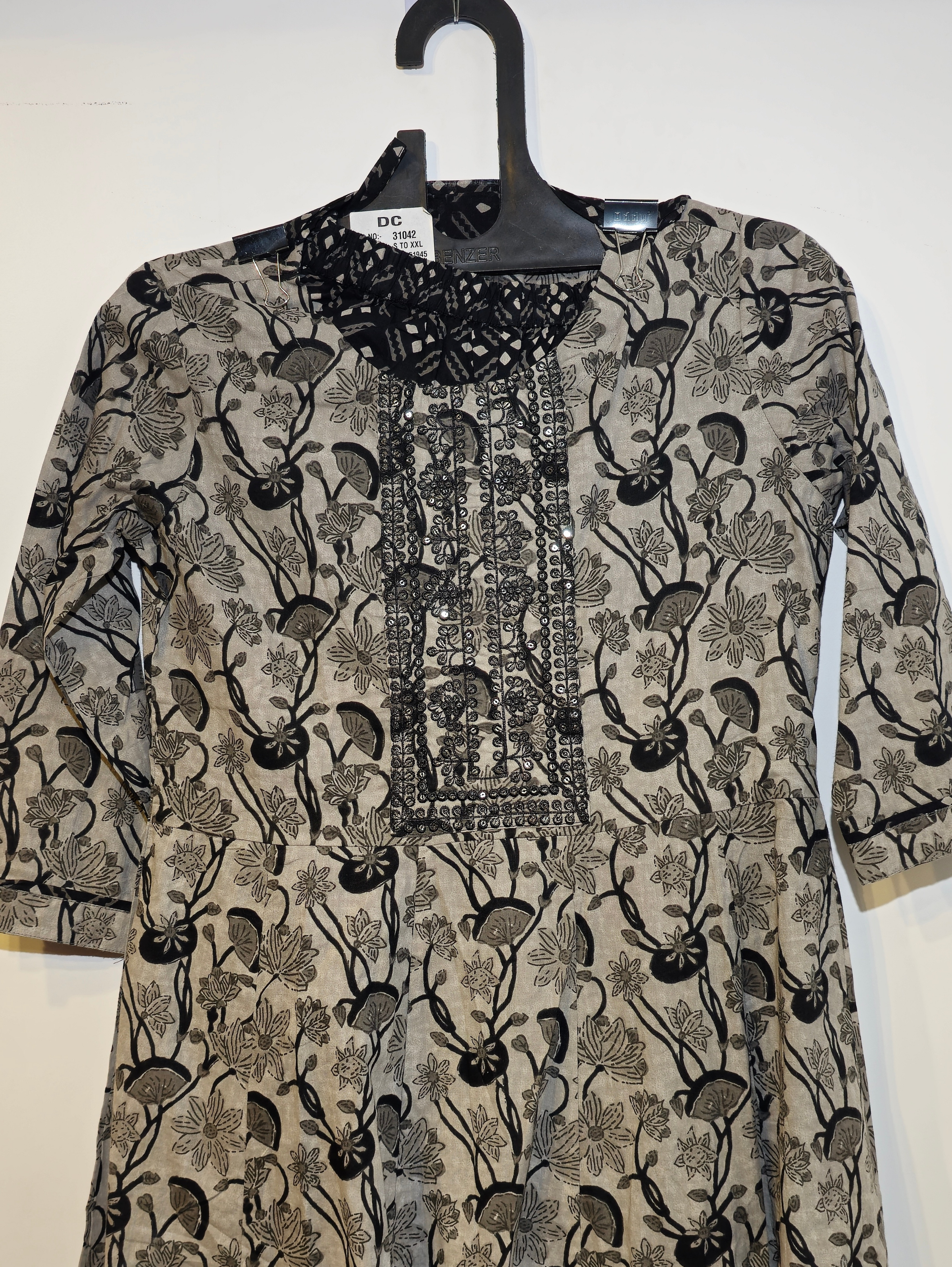 Image of Pure Crepe Kurti Set - 3 Piece