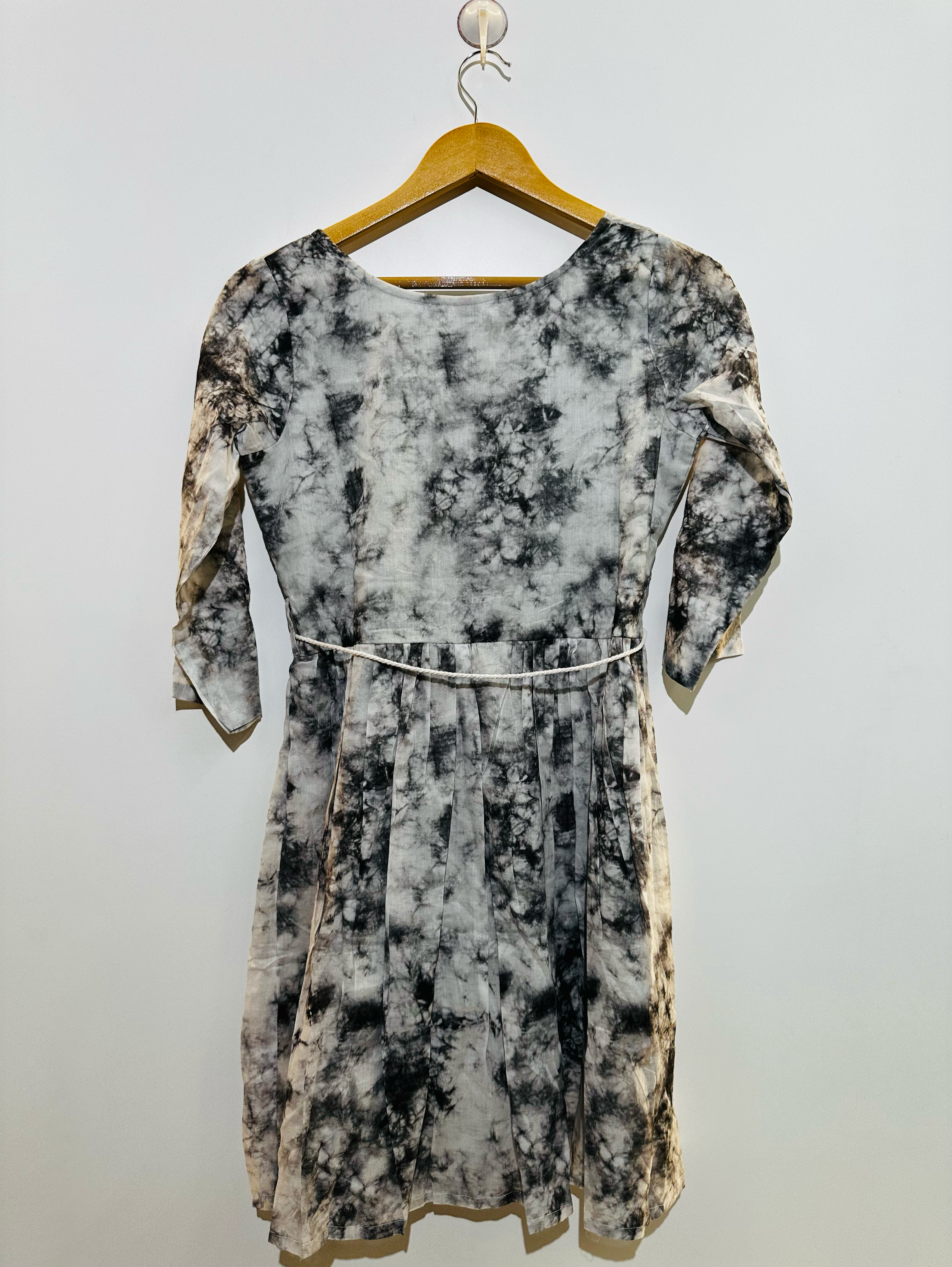 Image of Mull Cotton Tie- Dye Tunics - With Embroidery