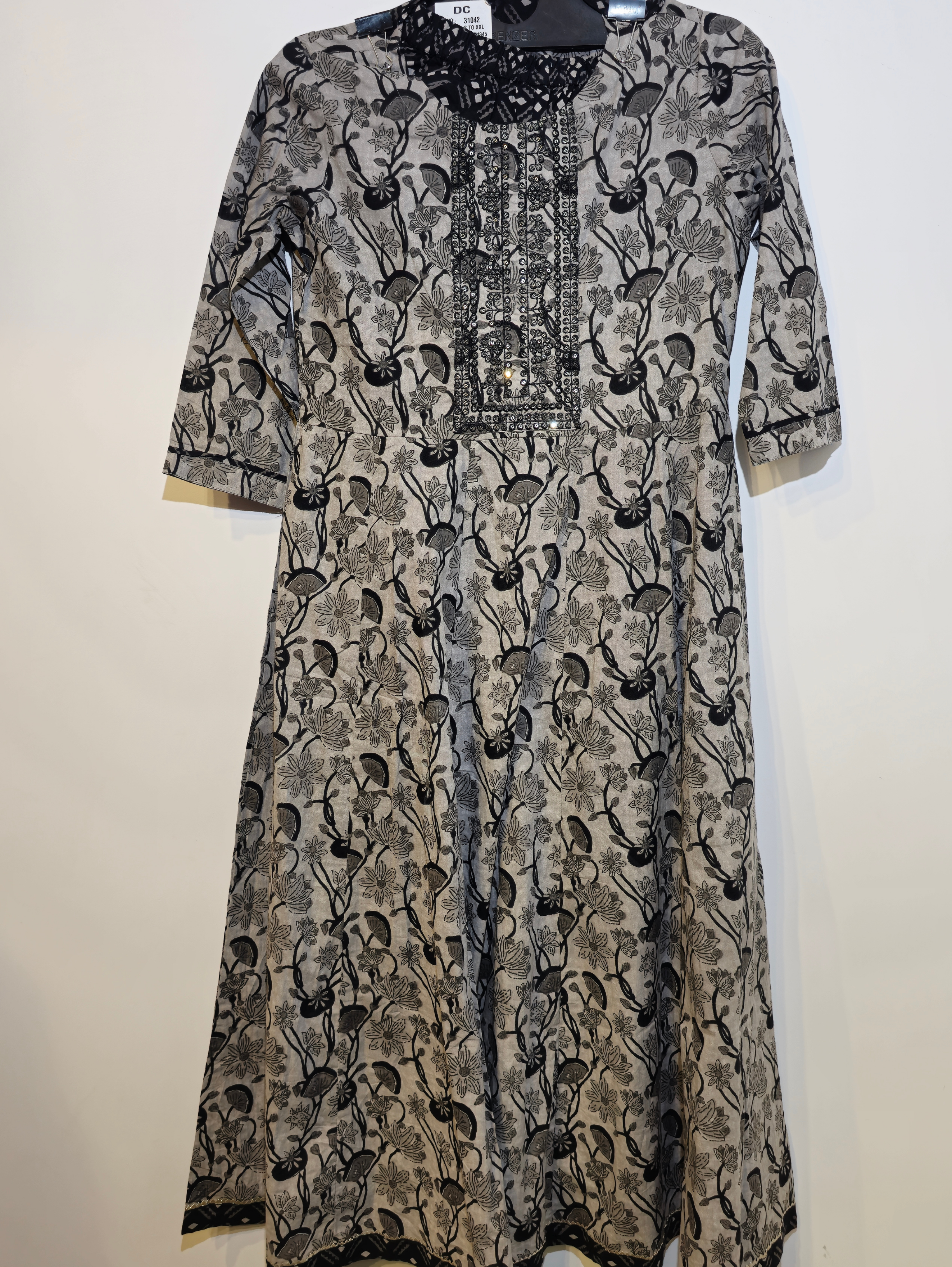 Image of Pure Crepe Kurti Set - 3 Piece