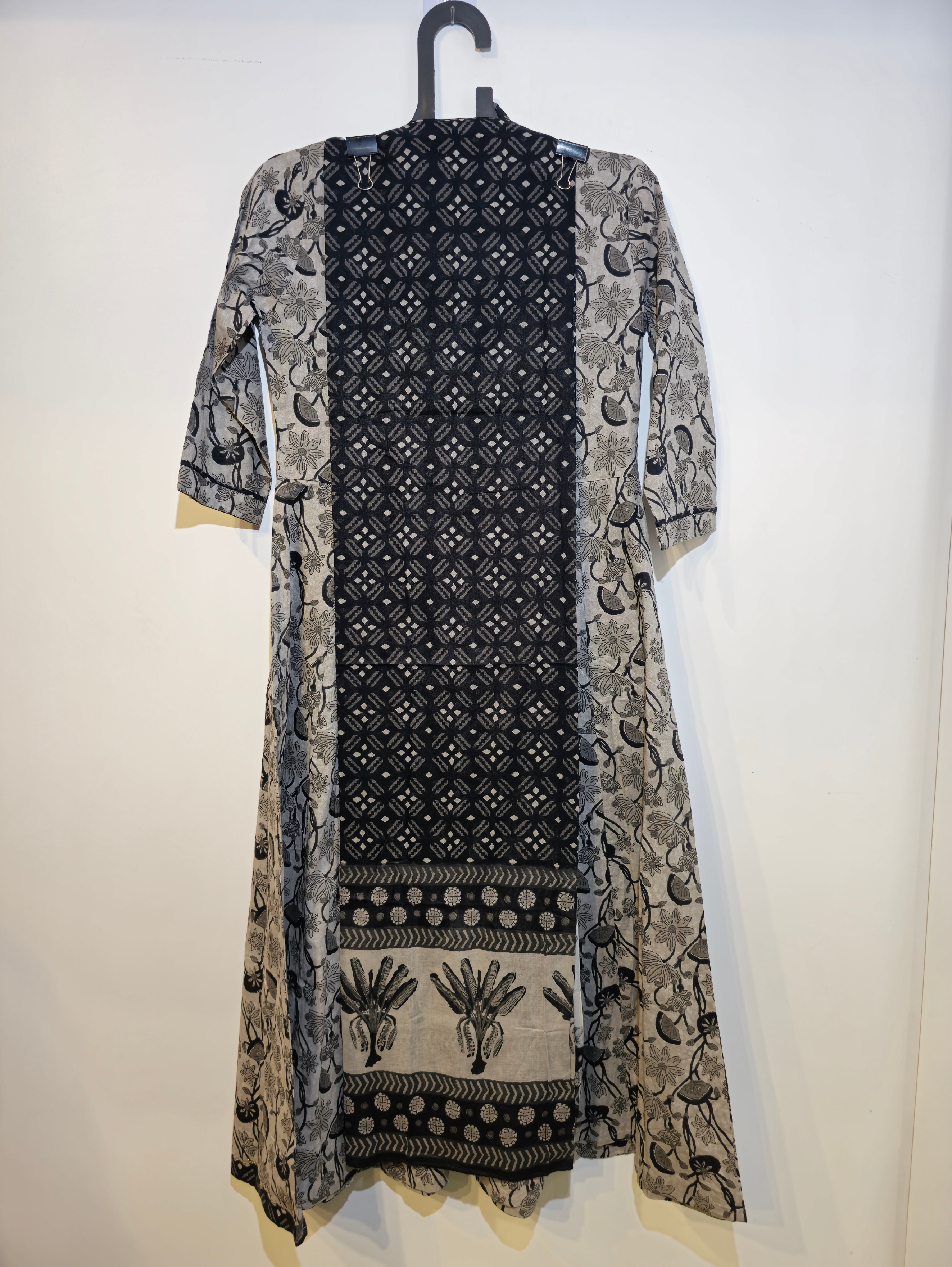 Image of Pure Crepe Kurti Set - 3 Piece