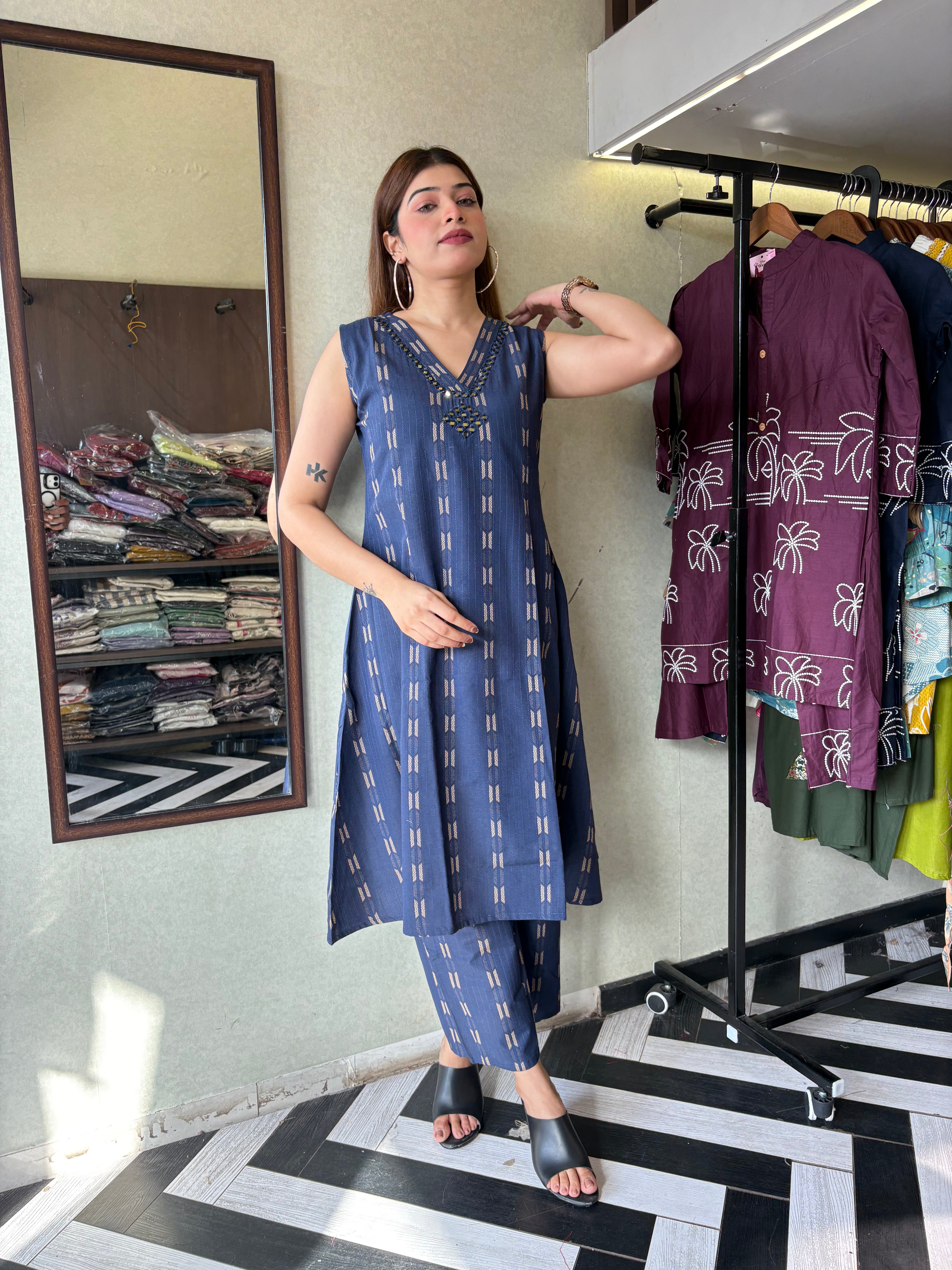 Image of Pure Cotton 2 Piece with V neck work