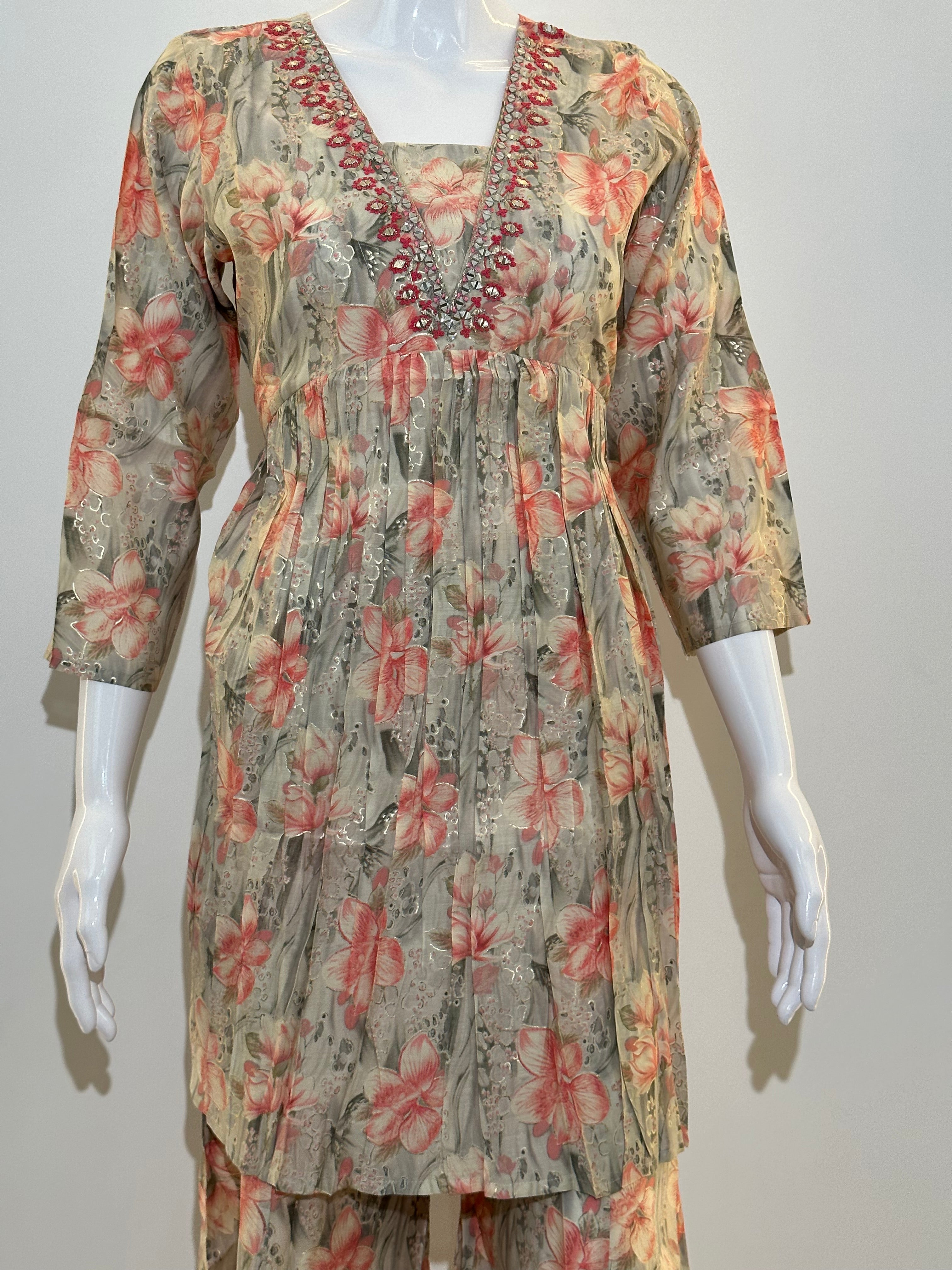 Image of Muslin Bell Bottom Kurti Set- 2 Piece