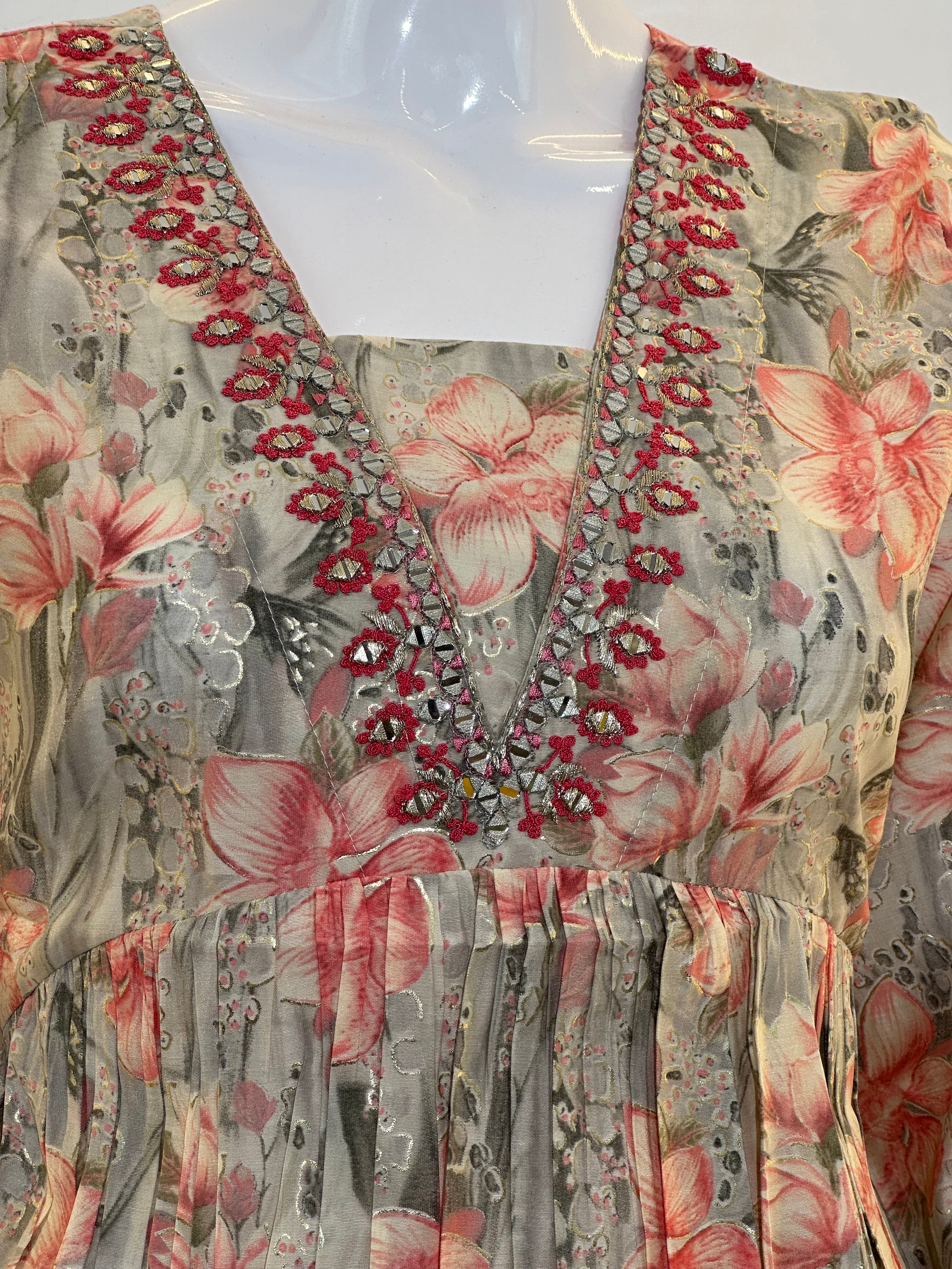 Image of Muslin Bell Bottom Kurti Set- 2 Piece